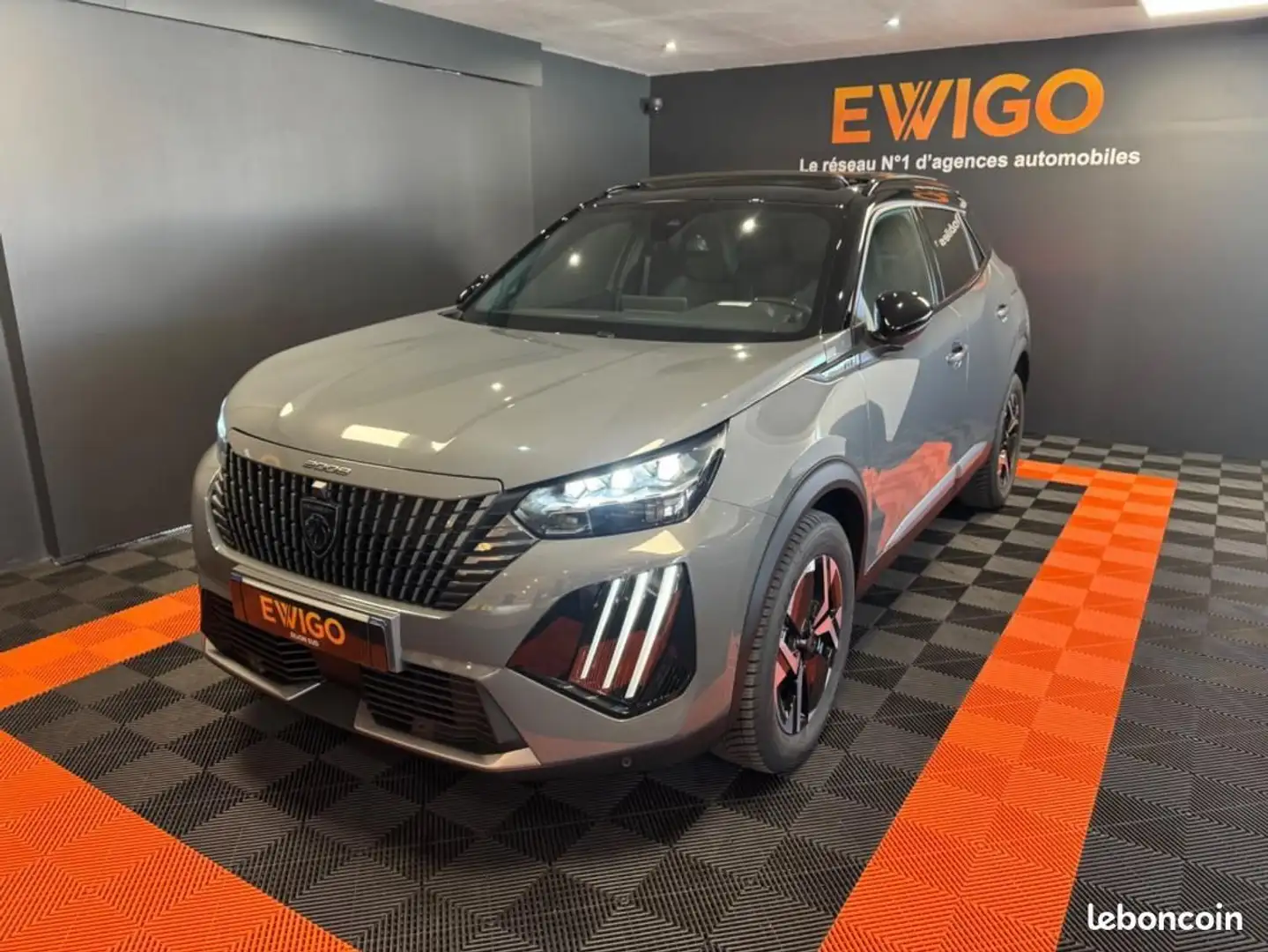 Peugeot 2008 HYBRID 136 E-DCS6 GT + NEUF 0km GRIP CONTROL TOIT  Gris - 1