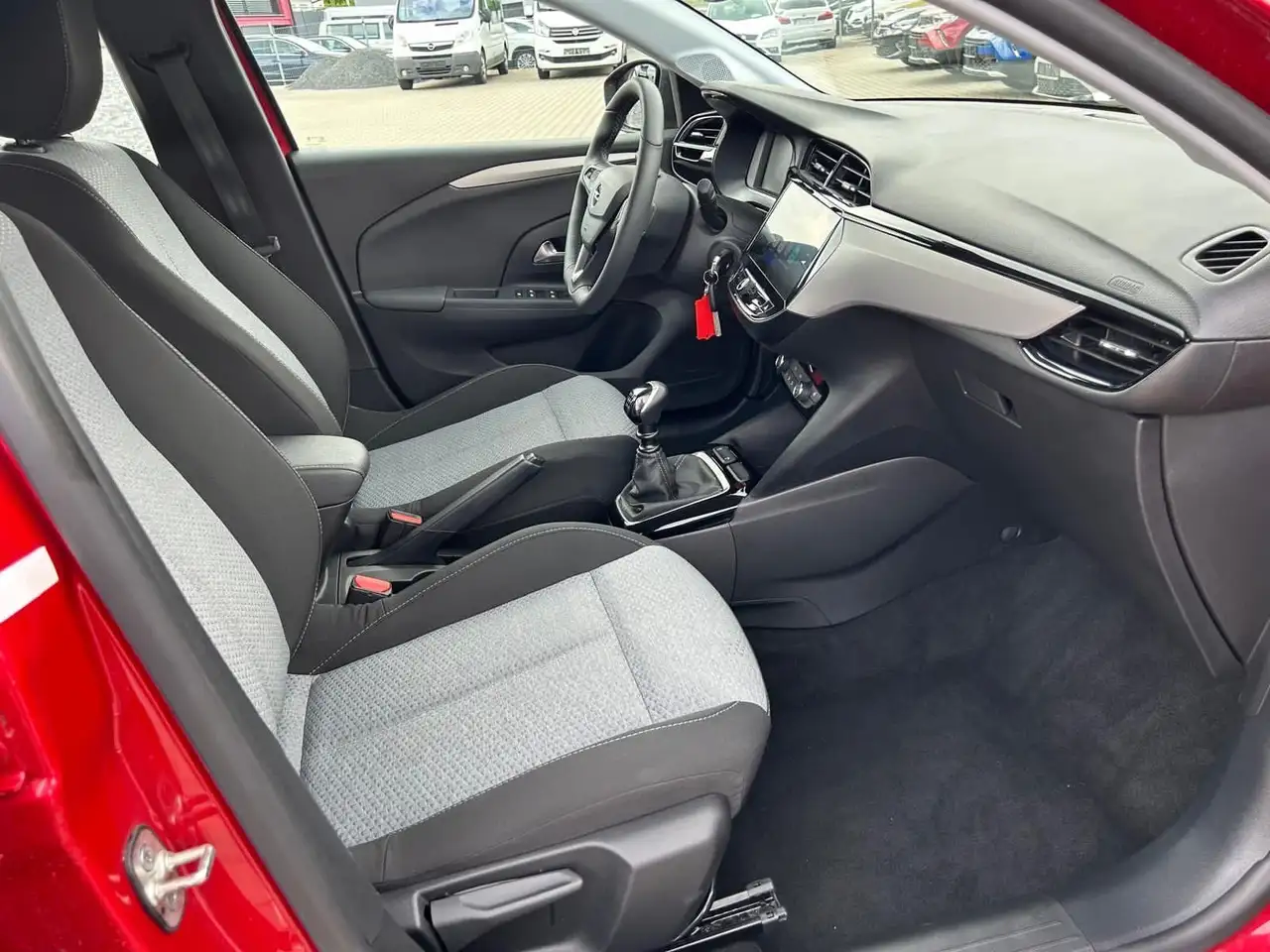 Opel Corsa 1.2i°LED°Kamera°100 PS°Winterpaket° — Vehicle gallery 11