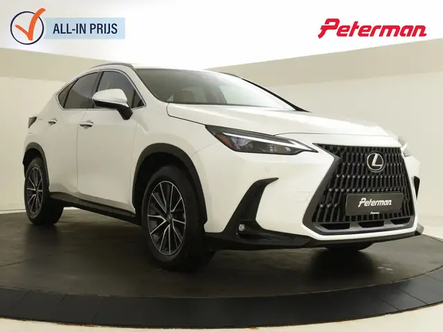 Lexus NX 450h+ AWD Luxury Line |1500kg trekgewicht | Trekhaak |
