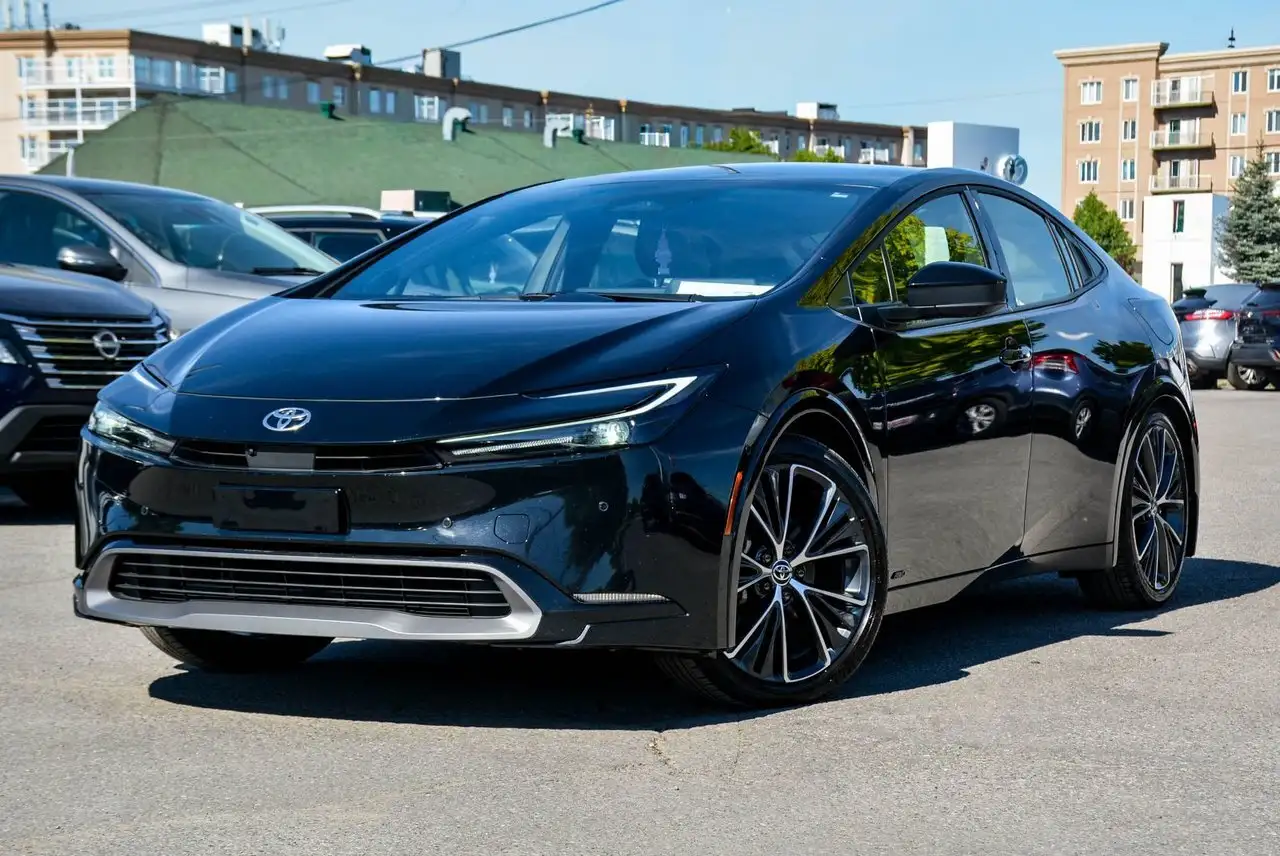 Toyota Prius снимка Toyota Prius