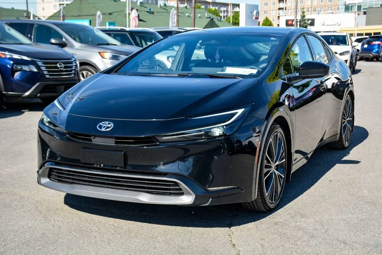 Toyota Prius снимка Toyota Prius