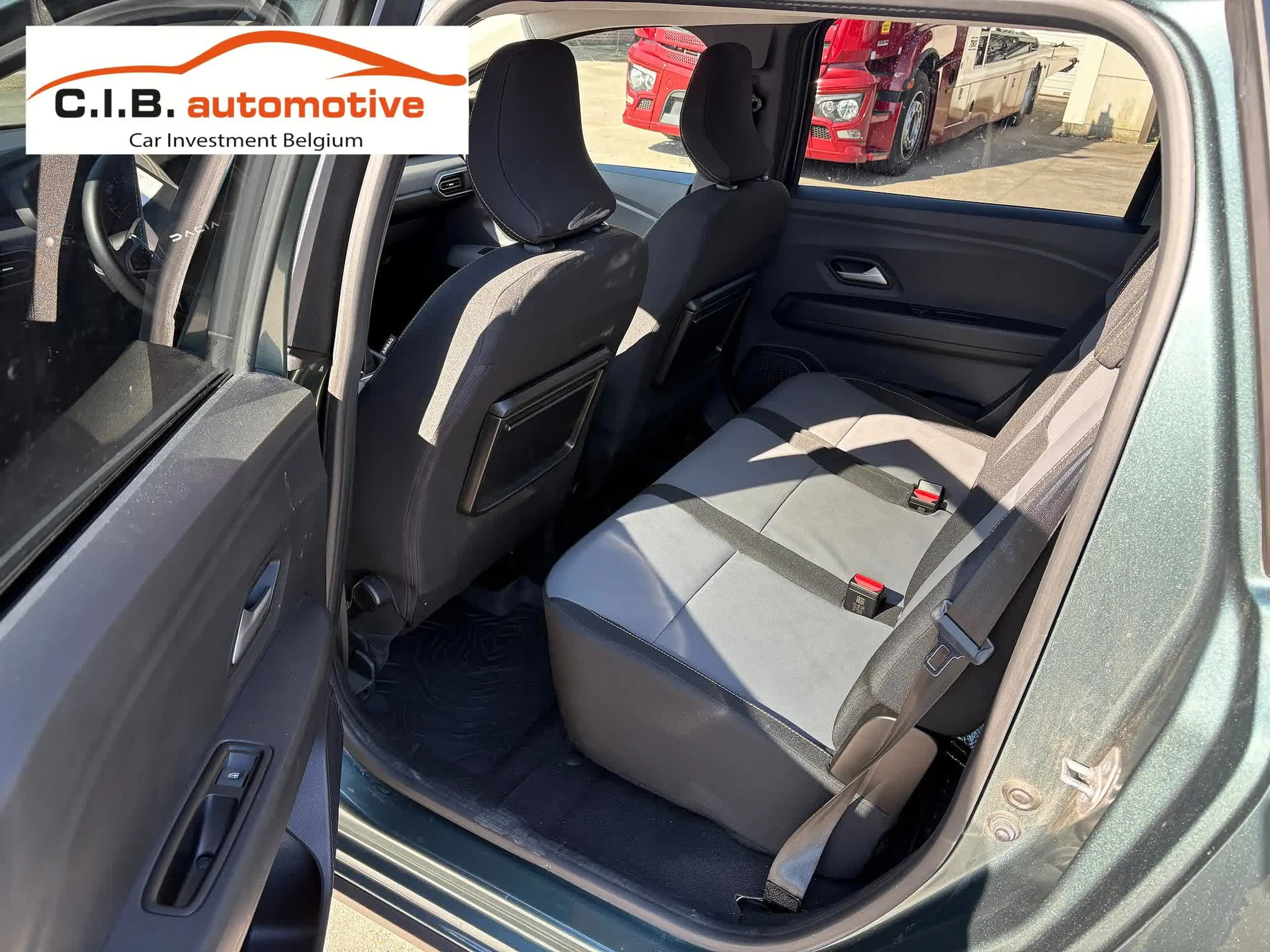 Dacia Jogger 1.0 TCe Extreme / 7pl /€13.215 netto / Airco / Camera / ... — photo 8