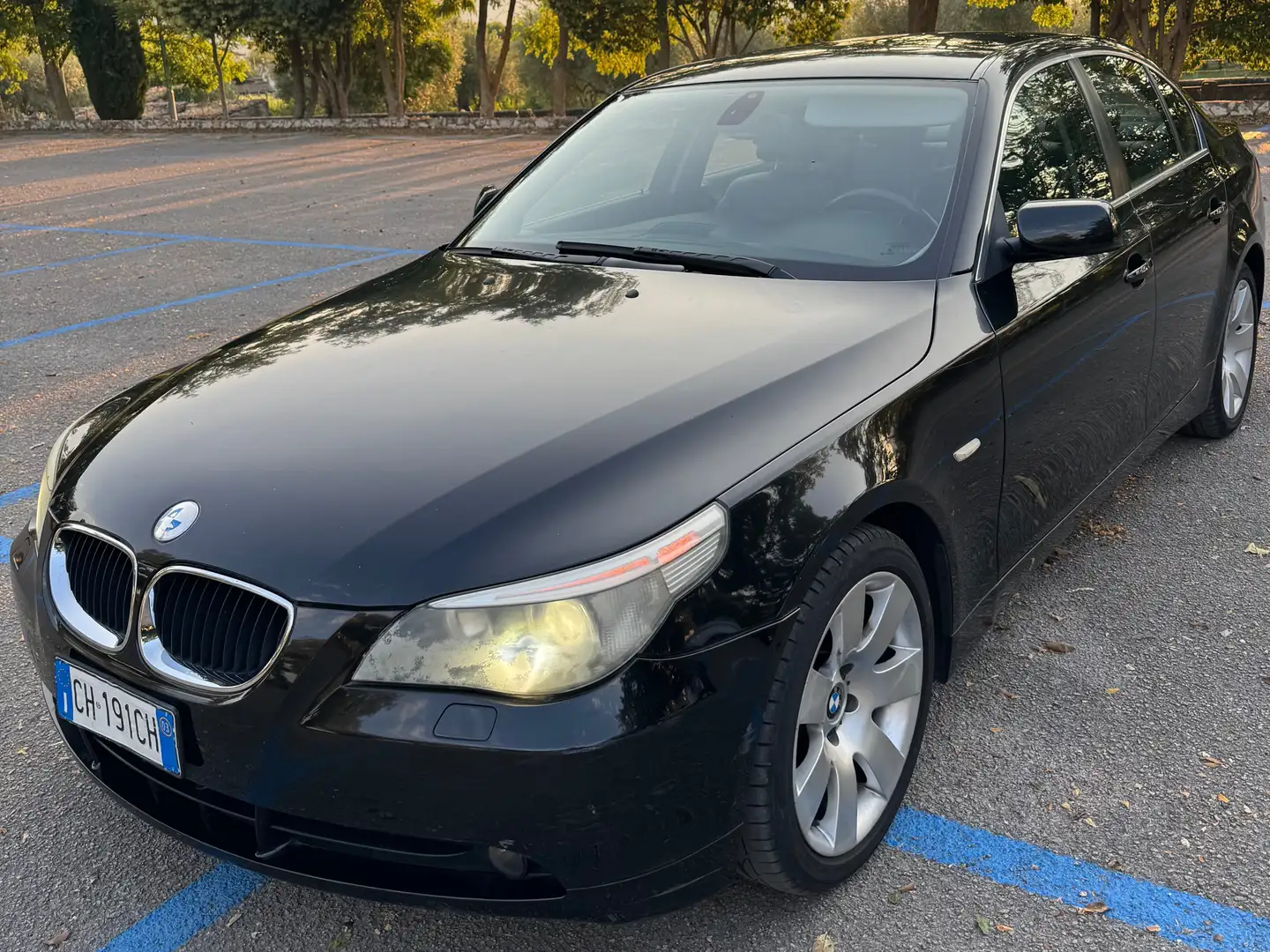 BMW 520 520i Chrome Nero - 1