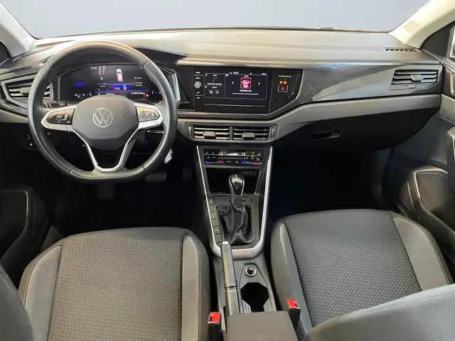 Volkswagen Polo view 9