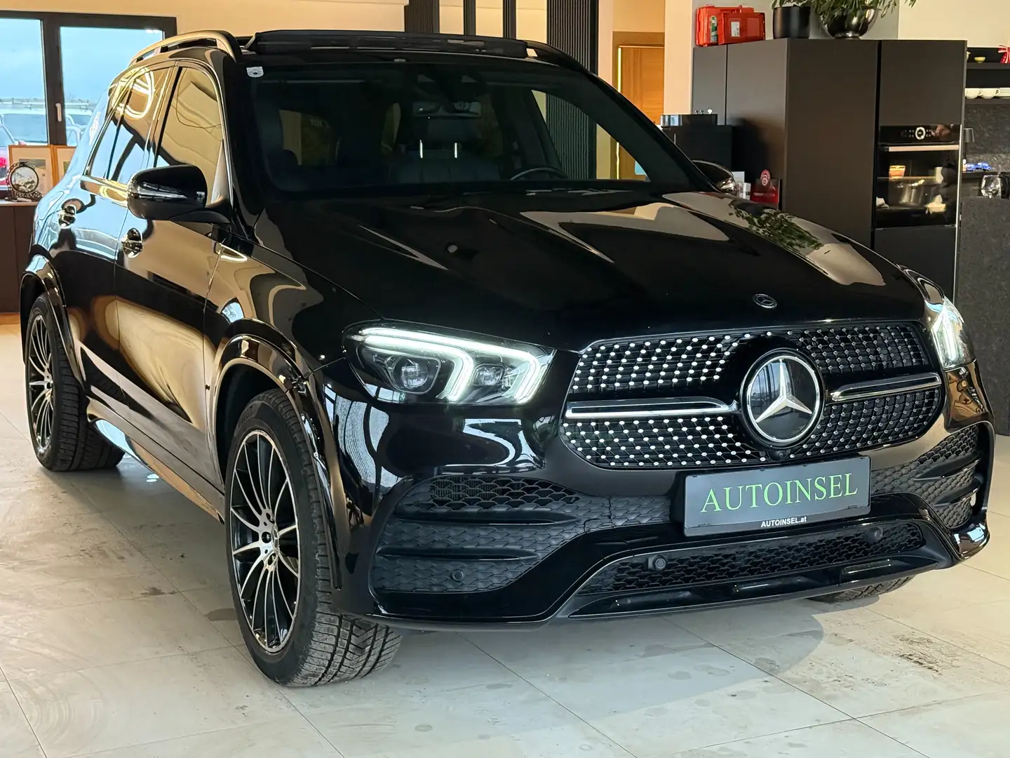 Mercedes-Benz GLE 400 GLE 400 d 4Matic AMG Panorama+Burmester+Sitzbel Noir - 2