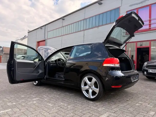 Volkswagen Golf view 14