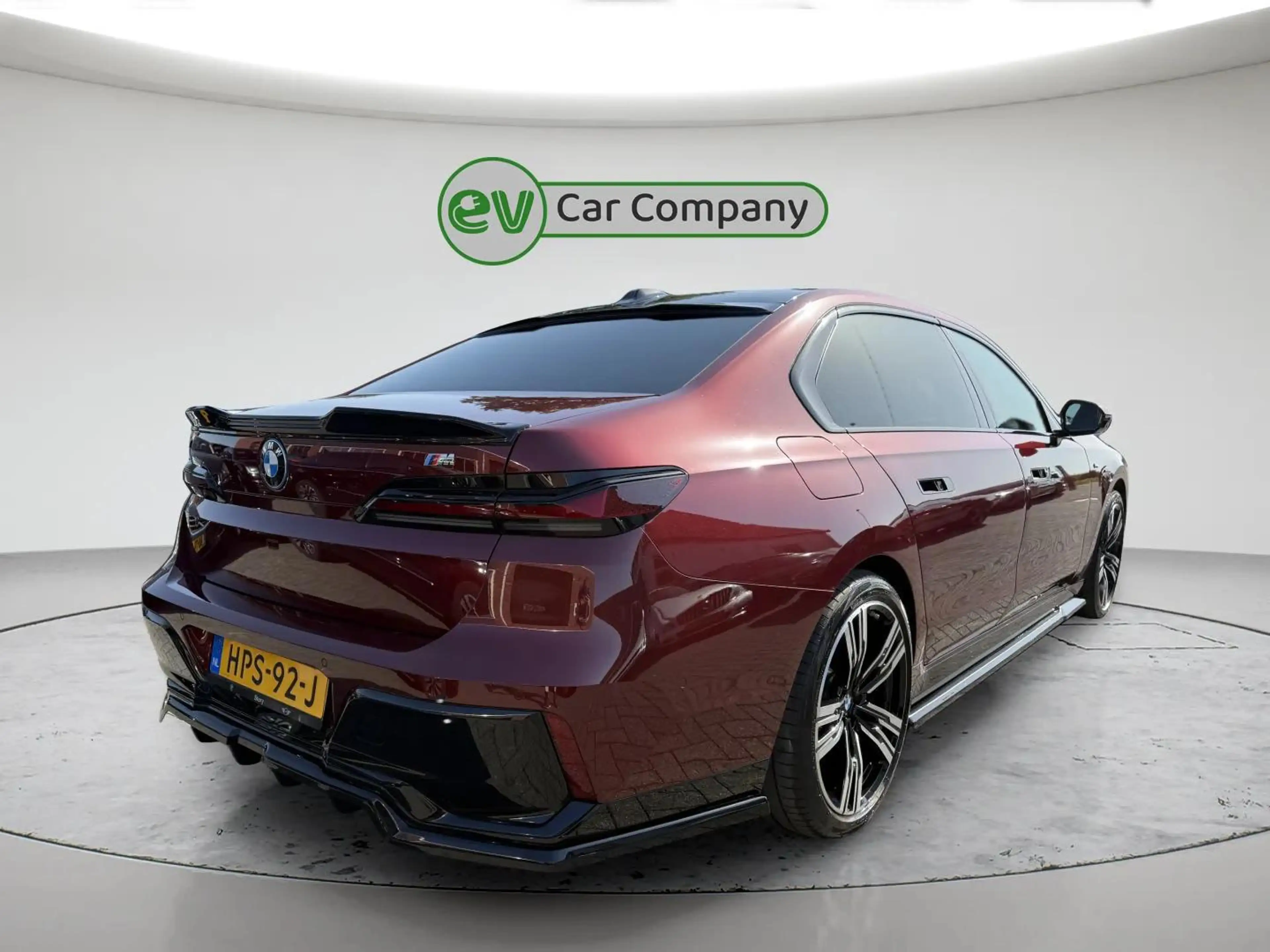 BMW i7 XDrive60 106 kWh | Theatre screen | Executive Loun — photo 4