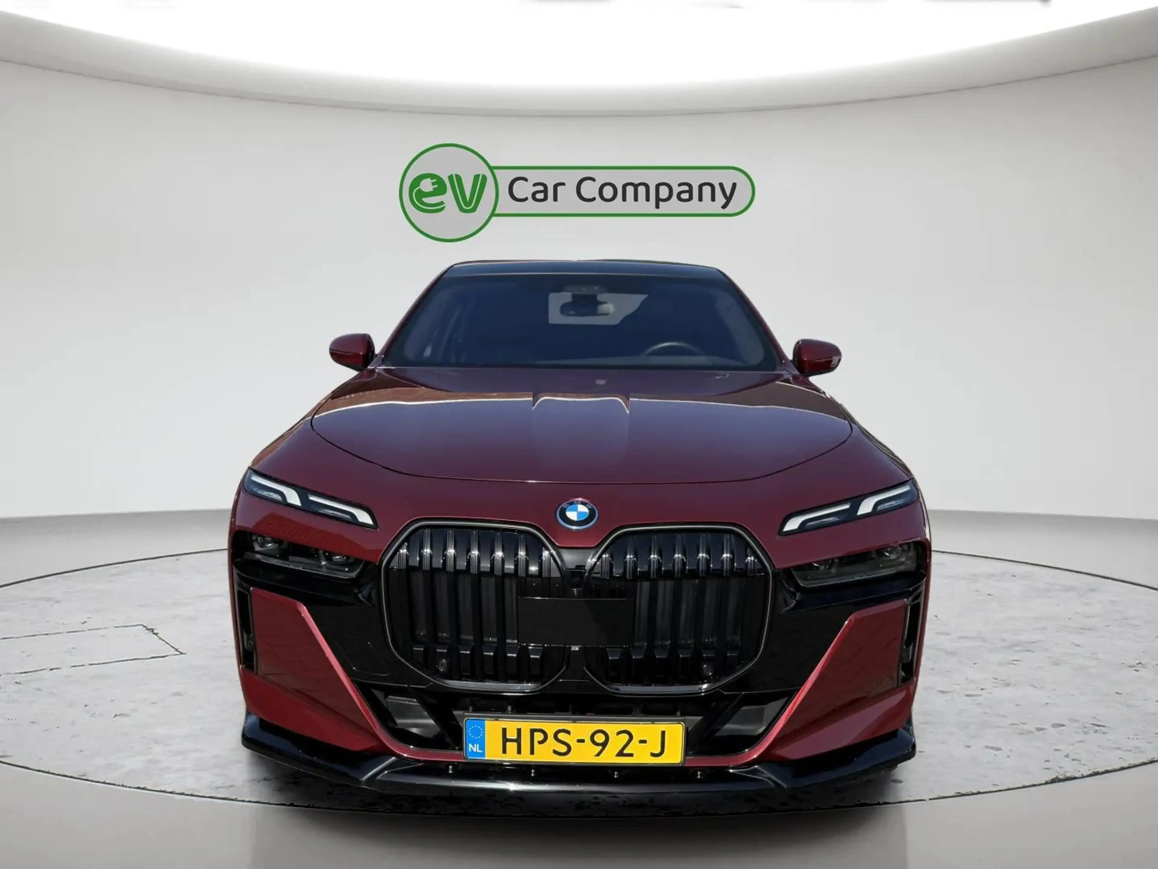 BMW i7 XDrive60 106 kWh | Theatre screen | Executive Loun — photo 12