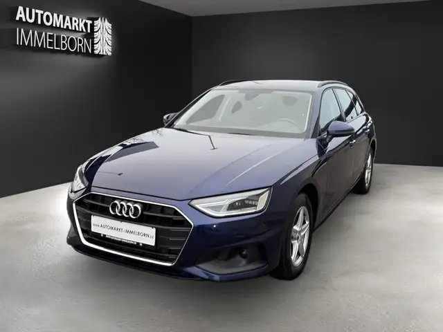 Audi A4 view 5