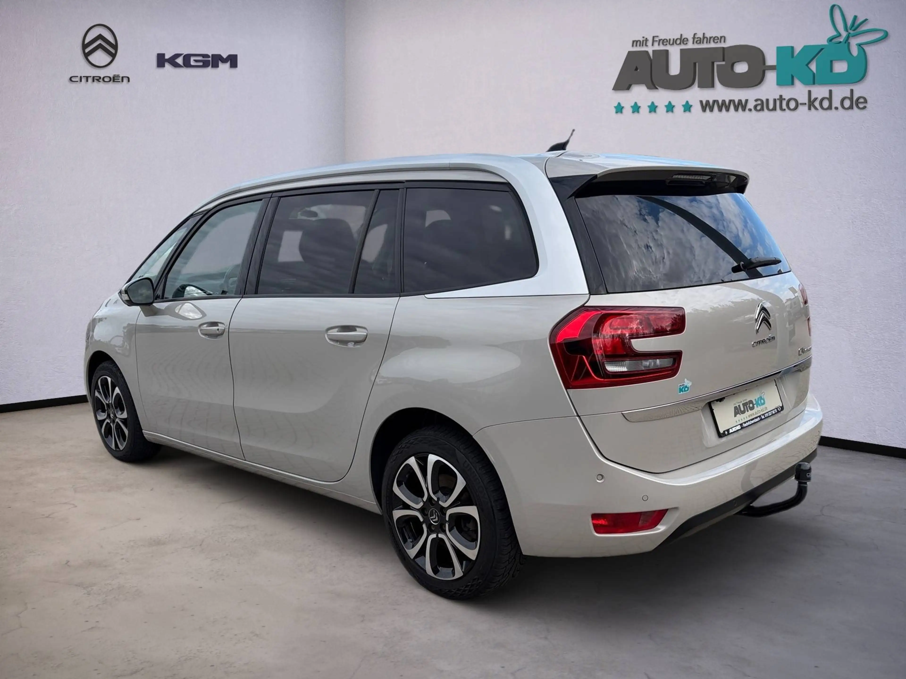 Citroen Grand C4 SpaceTourer C4 Spacetourer Diesel BlueHDi 130 Stop — photo 4