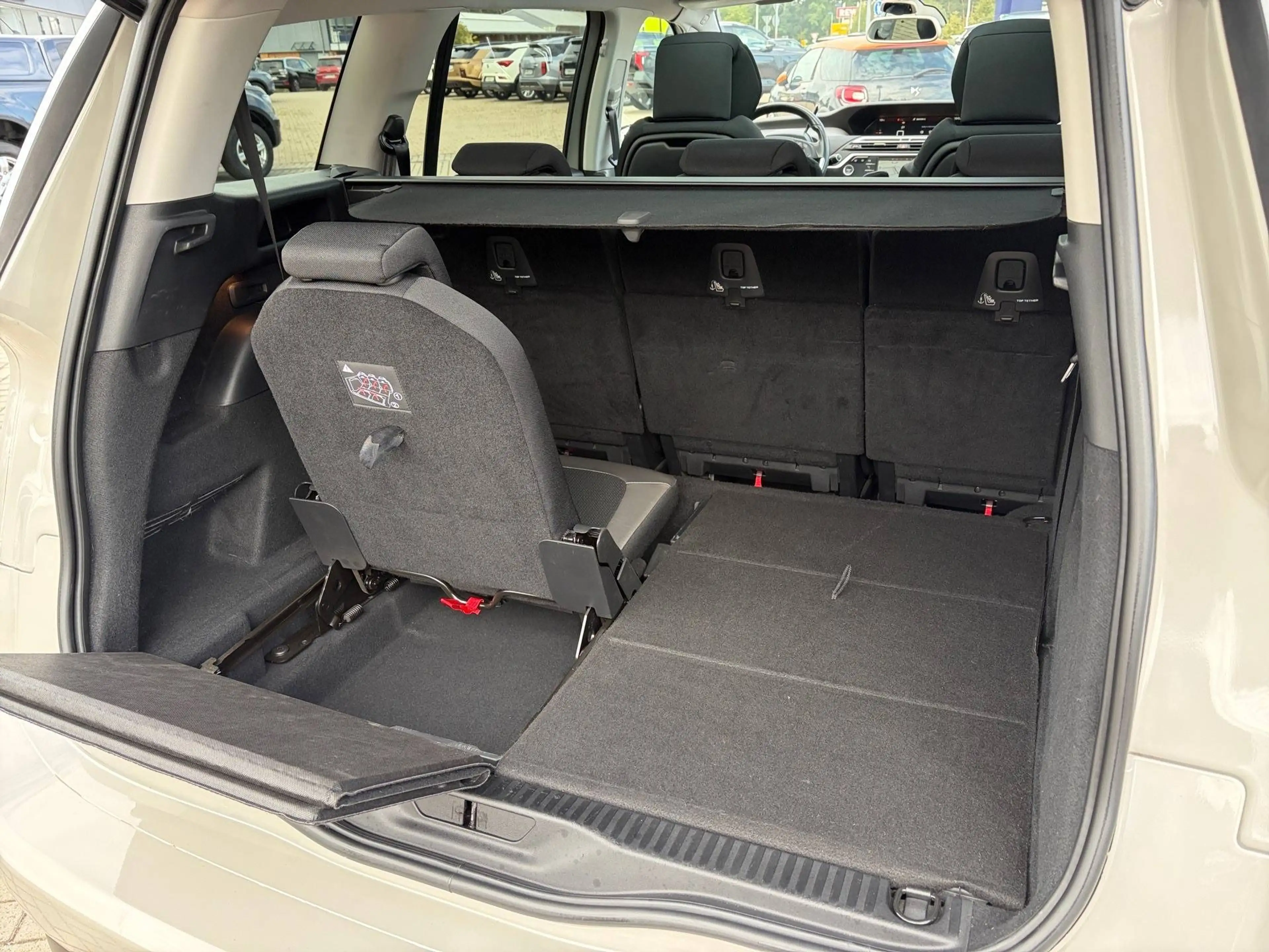 Citroen Grand C4 SpaceTourer C4 Spacetourer Diesel BlueHDi 130 Stop — photo 13