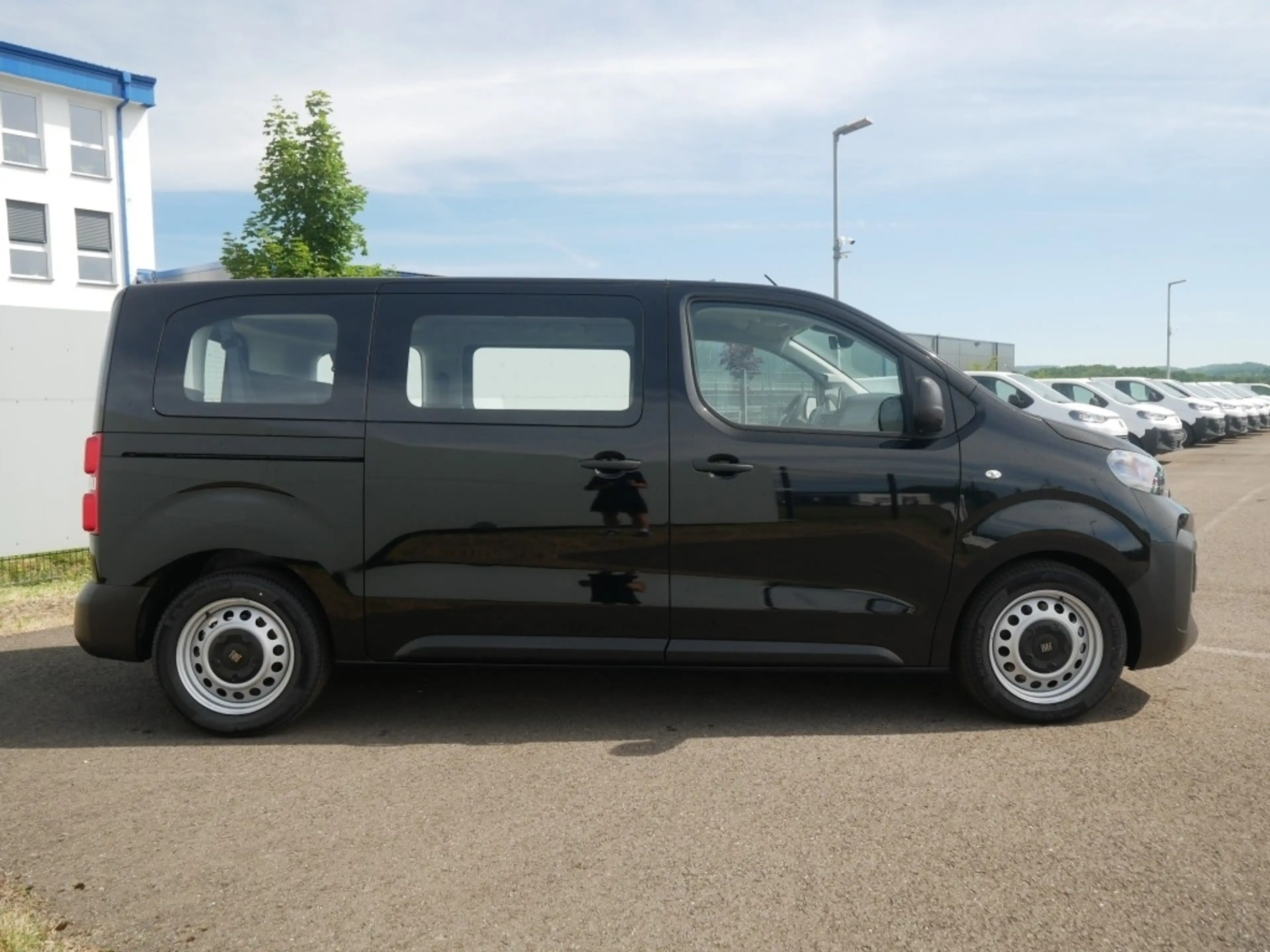 Fiat Scudo KOMBI L2 2.2L 180 PS AT8 AHK KAMERA 9-SITZER — photo 2
