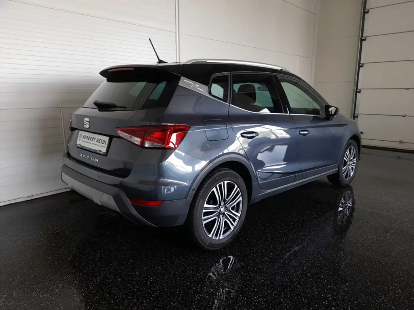 SEAT Arona XCELLENCE 1,6 TDI *VOLL-LED / NAVI / AHV & KAMERA / ACC / PDC / SHZG* Grau - 2
