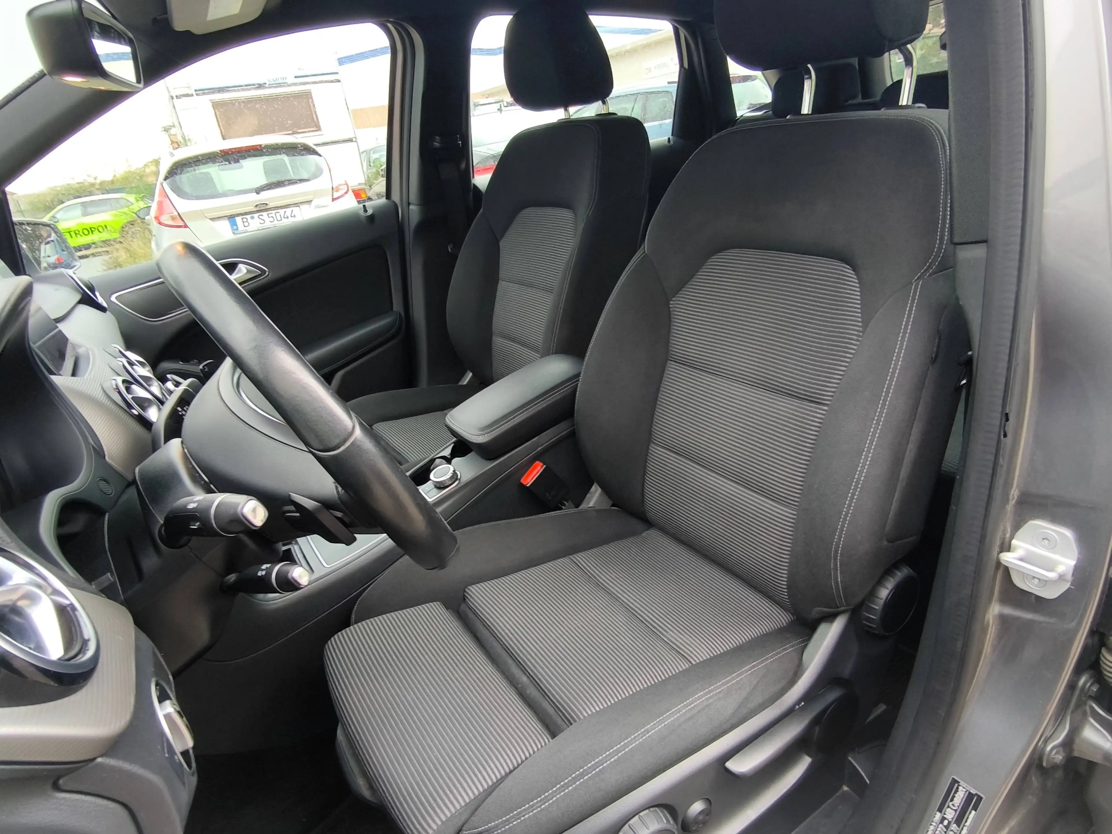 Mercedes-Benz B 200 B 200 CDI / Automatik/Tüv NEU — photo 12