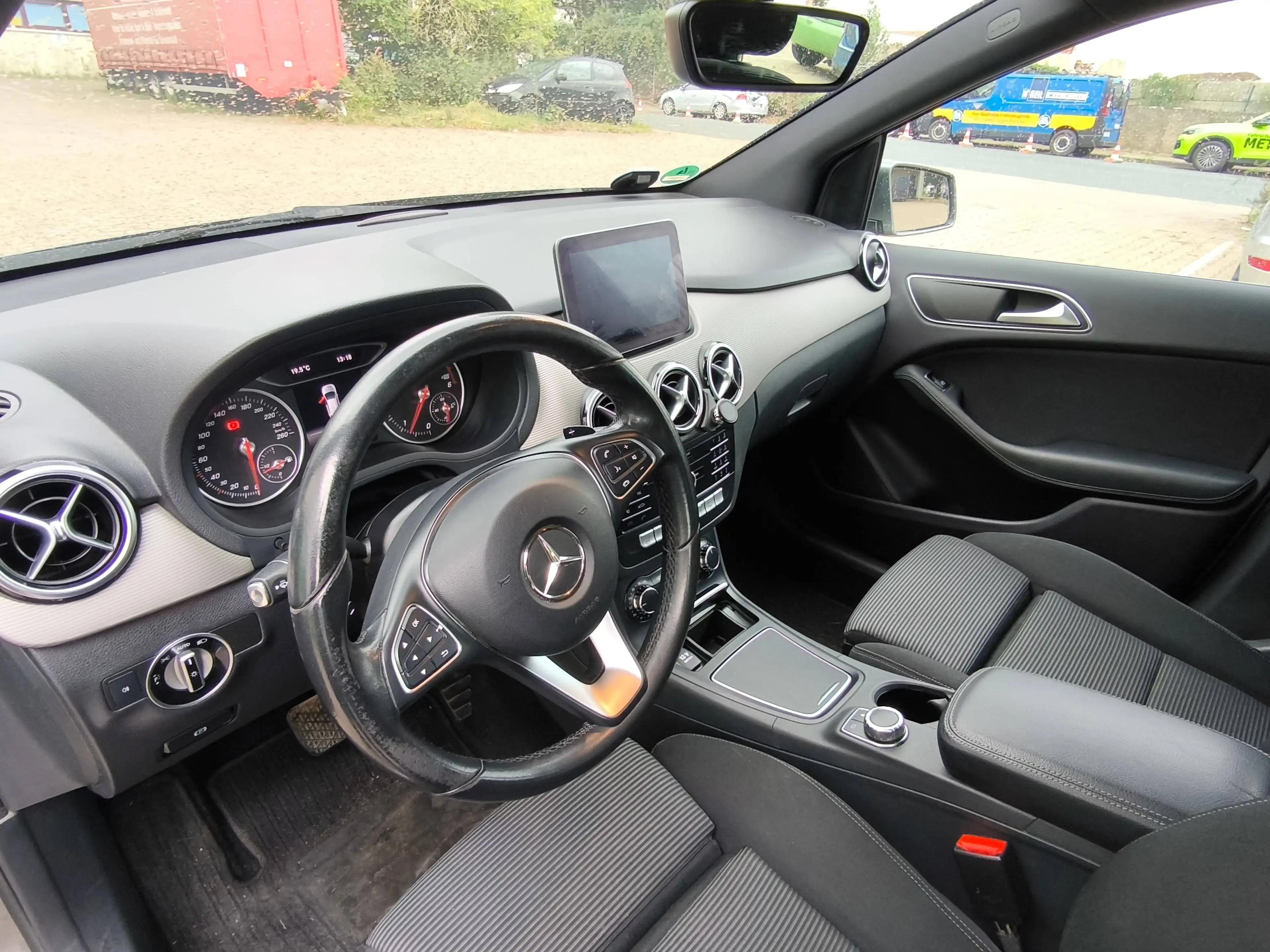 Mercedes-Benz B 200 B 200 CDI / Automatik/Tüv NEU — photo 14