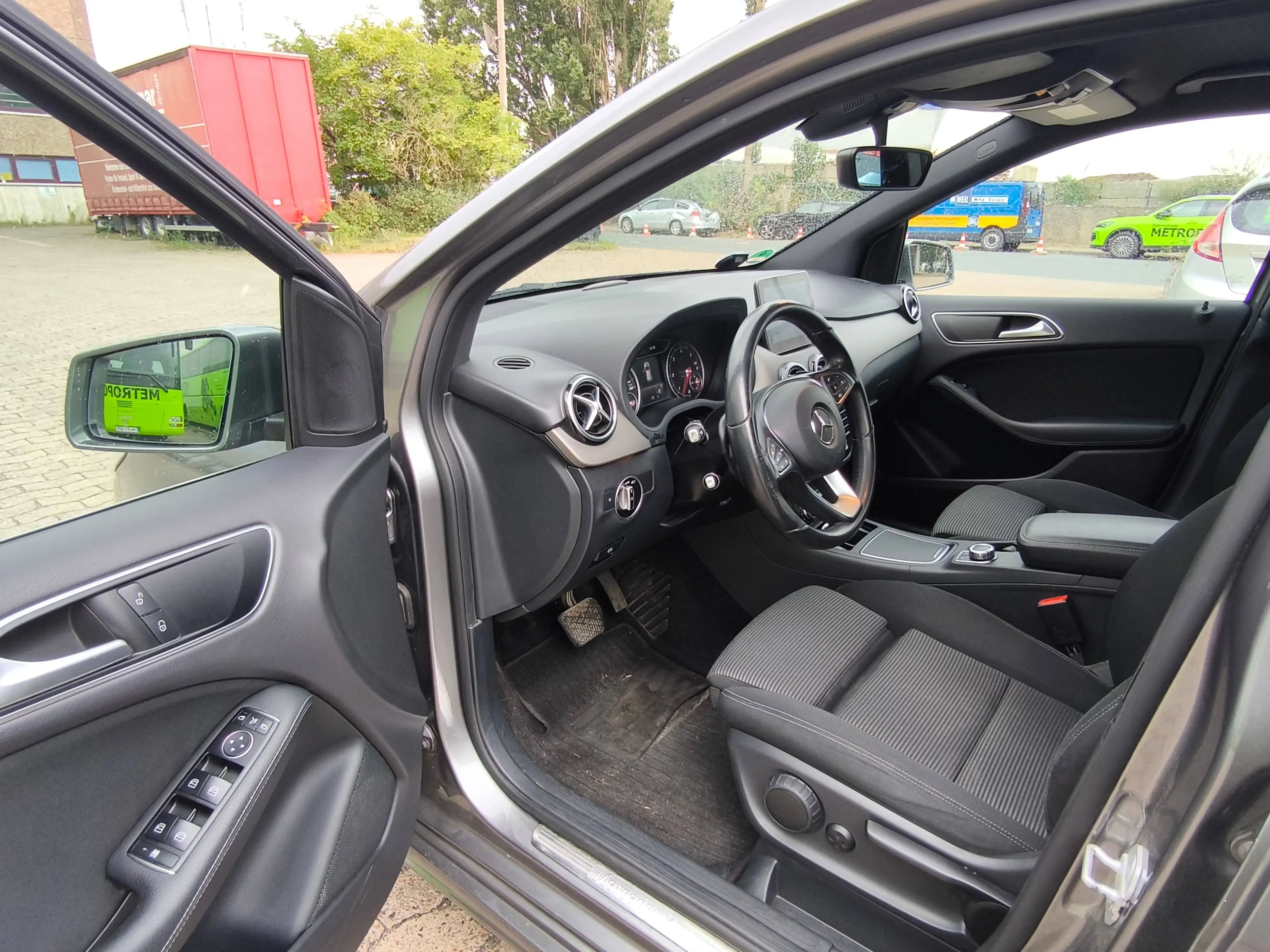 Mercedes-Benz B 200 B 200 CDI / Automatik/Tüv NEU — photo 10