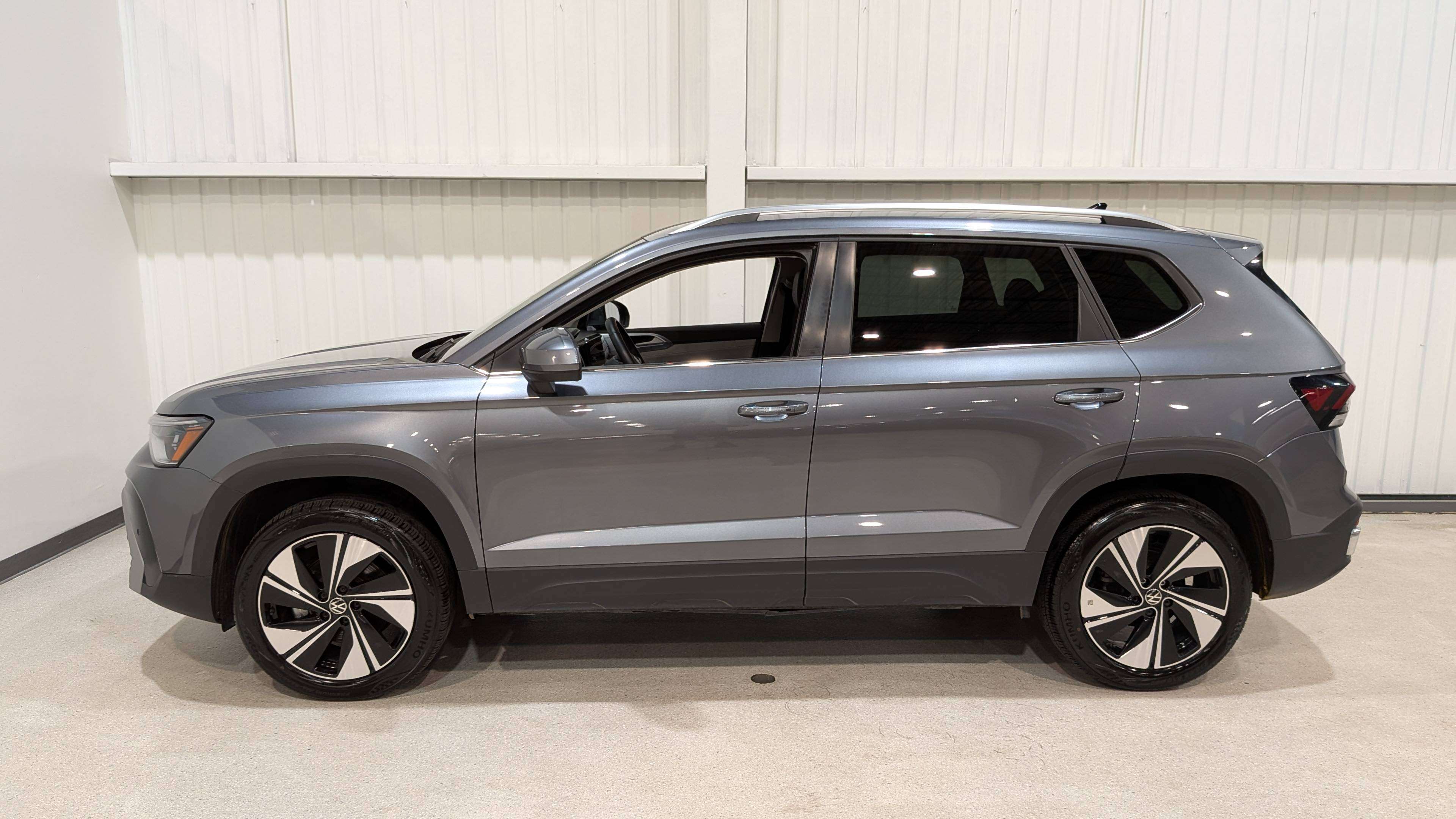 Volkswagen Taos 2025