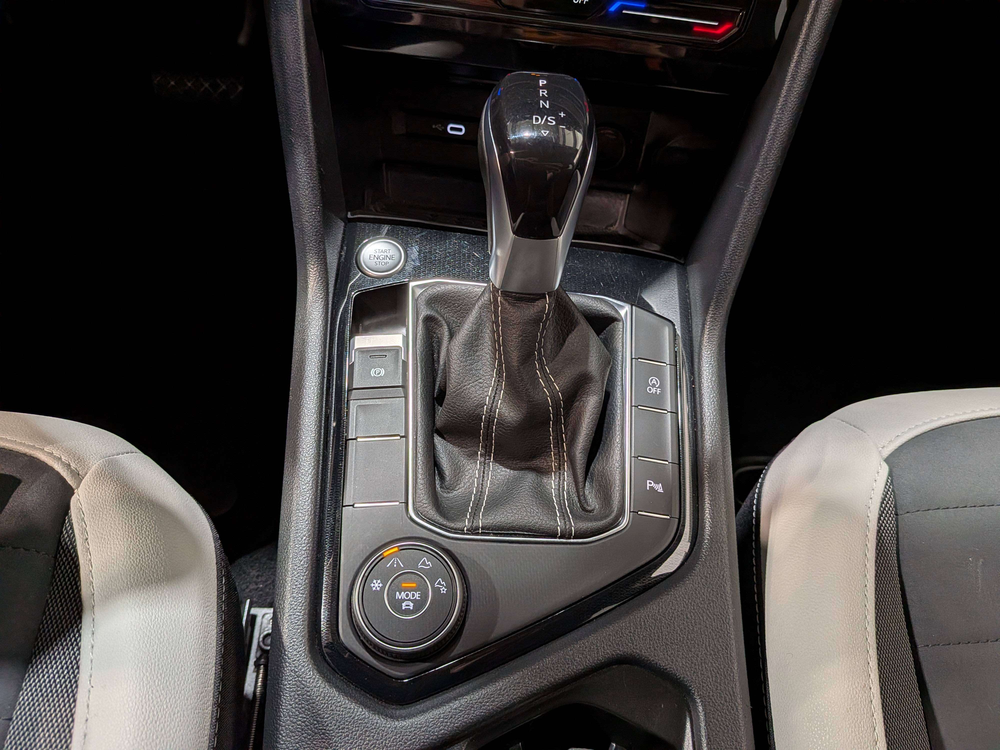 Volkswagen Taos 2025
