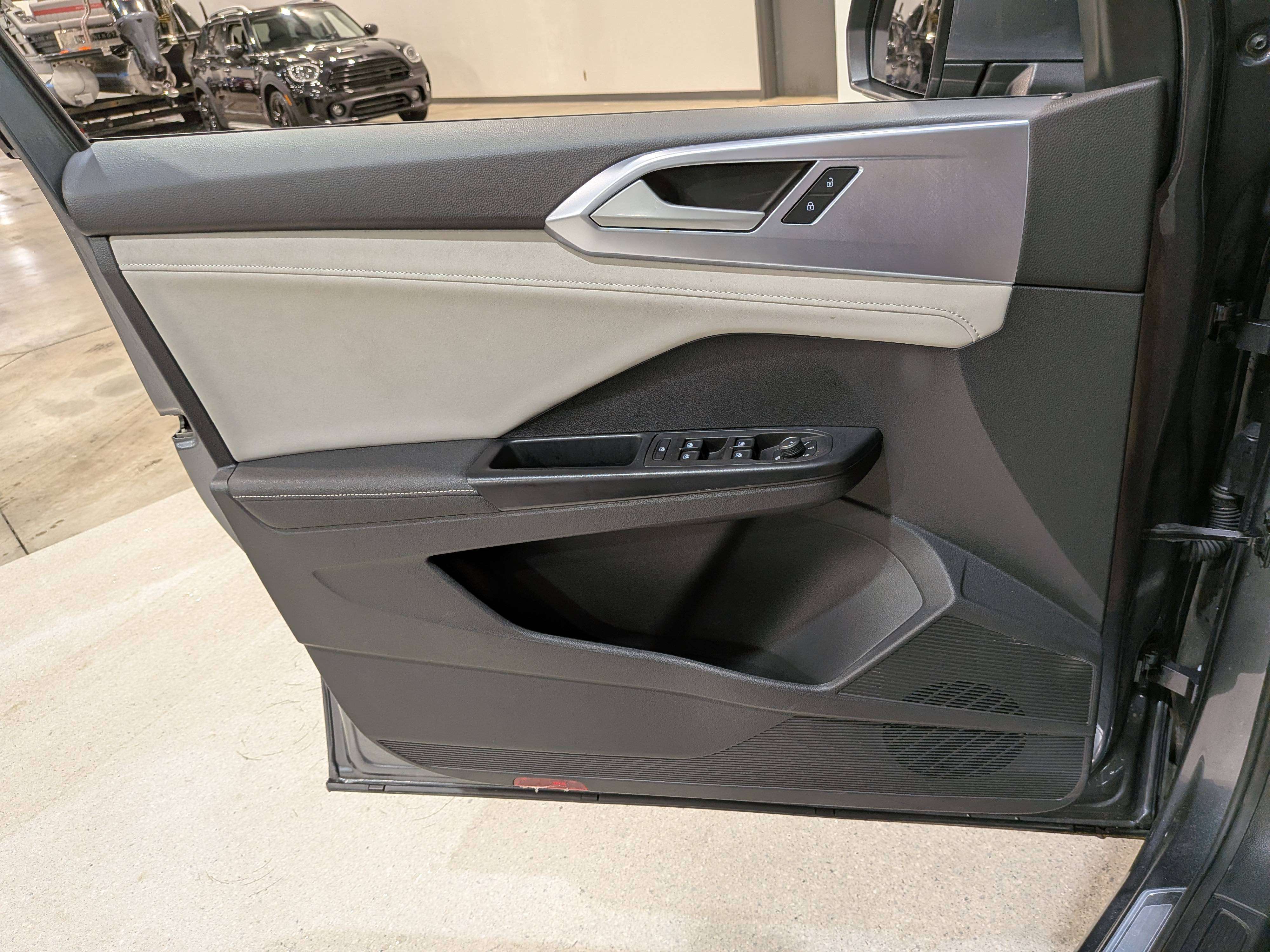 Volkswagen Taos 2025