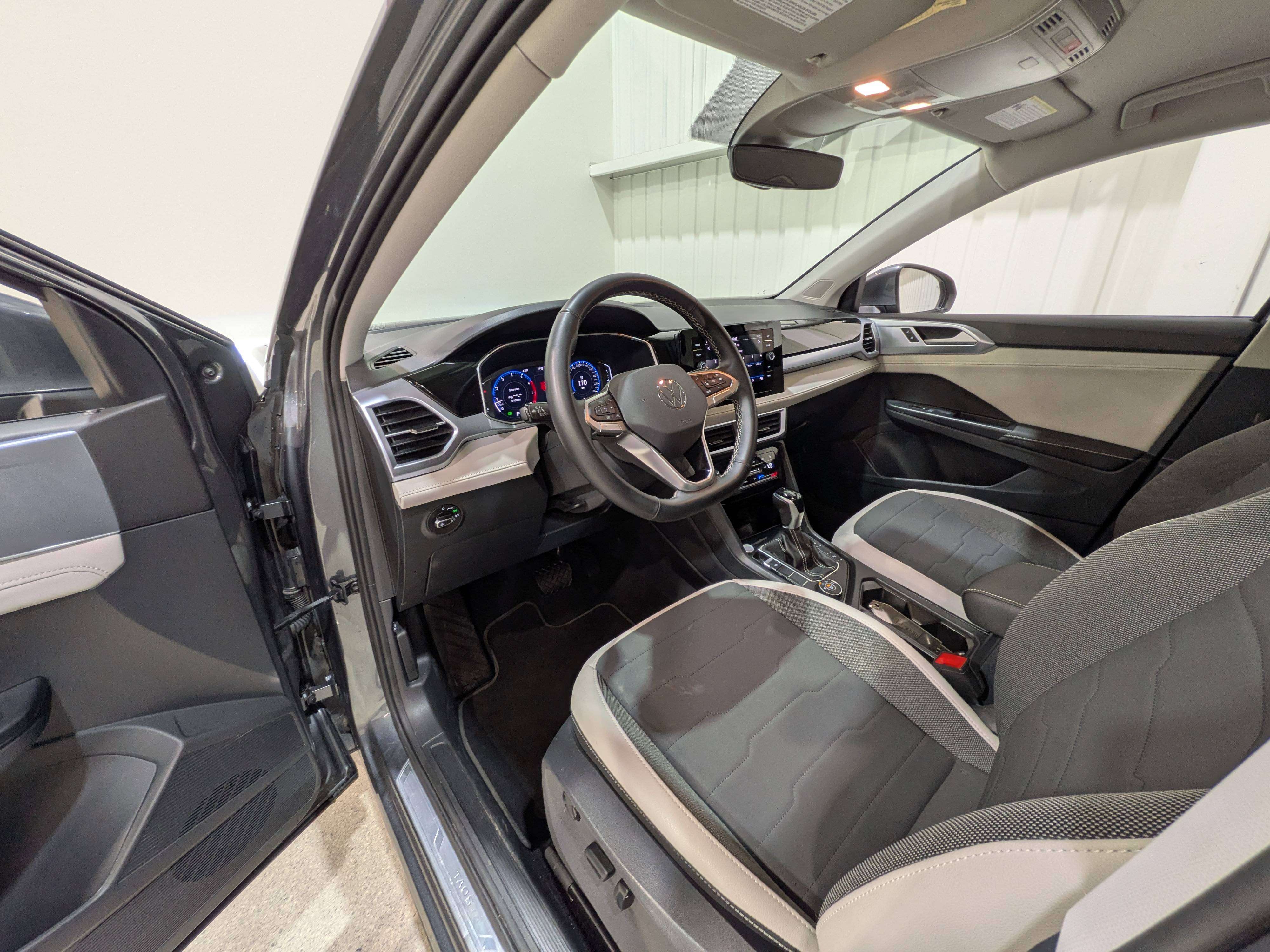 Volkswagen Taos 2025
