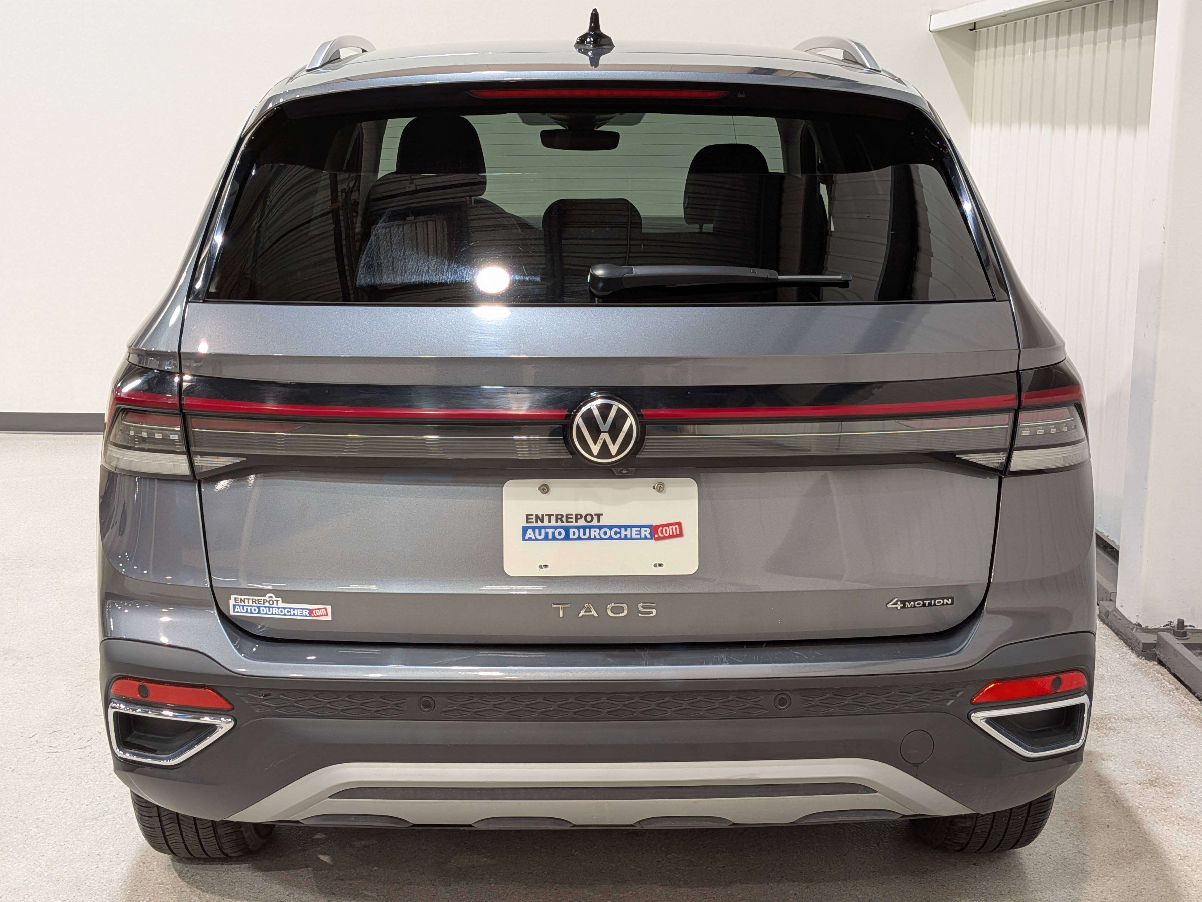 Volkswagen Taos 2025