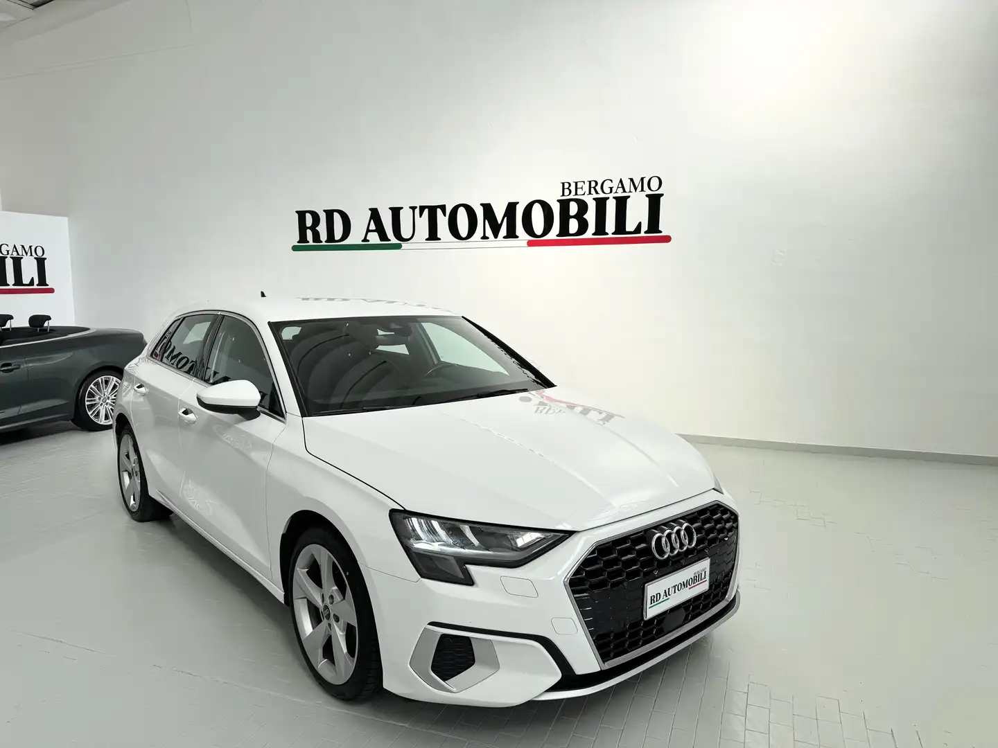 Audi A3 Sportbak AVENTE 49.900 KM TAGLIANDI AUDI Blanc - 1