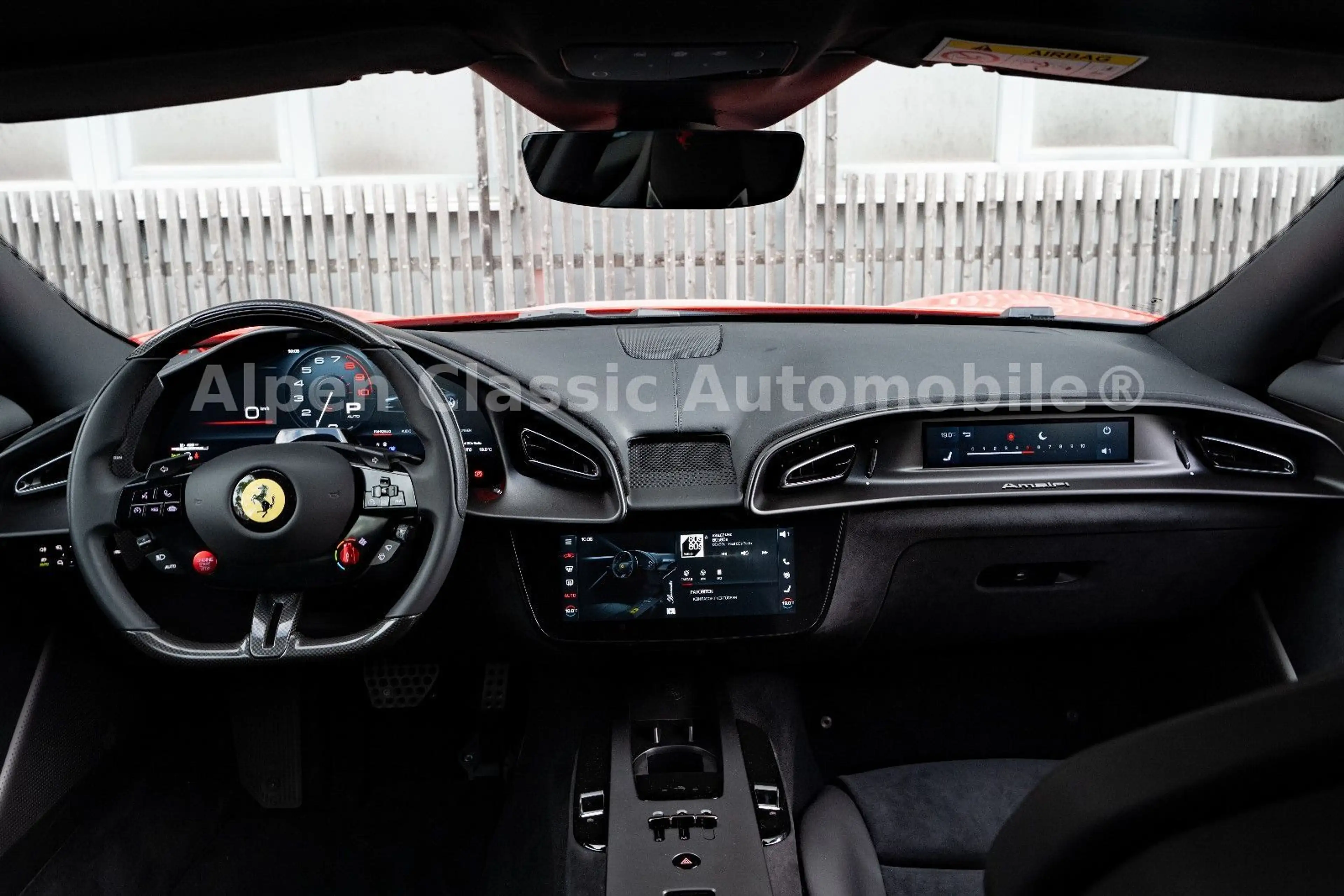 Ferrari Amalfi Carbon, Passenger Display, 360 Grad — photo 2