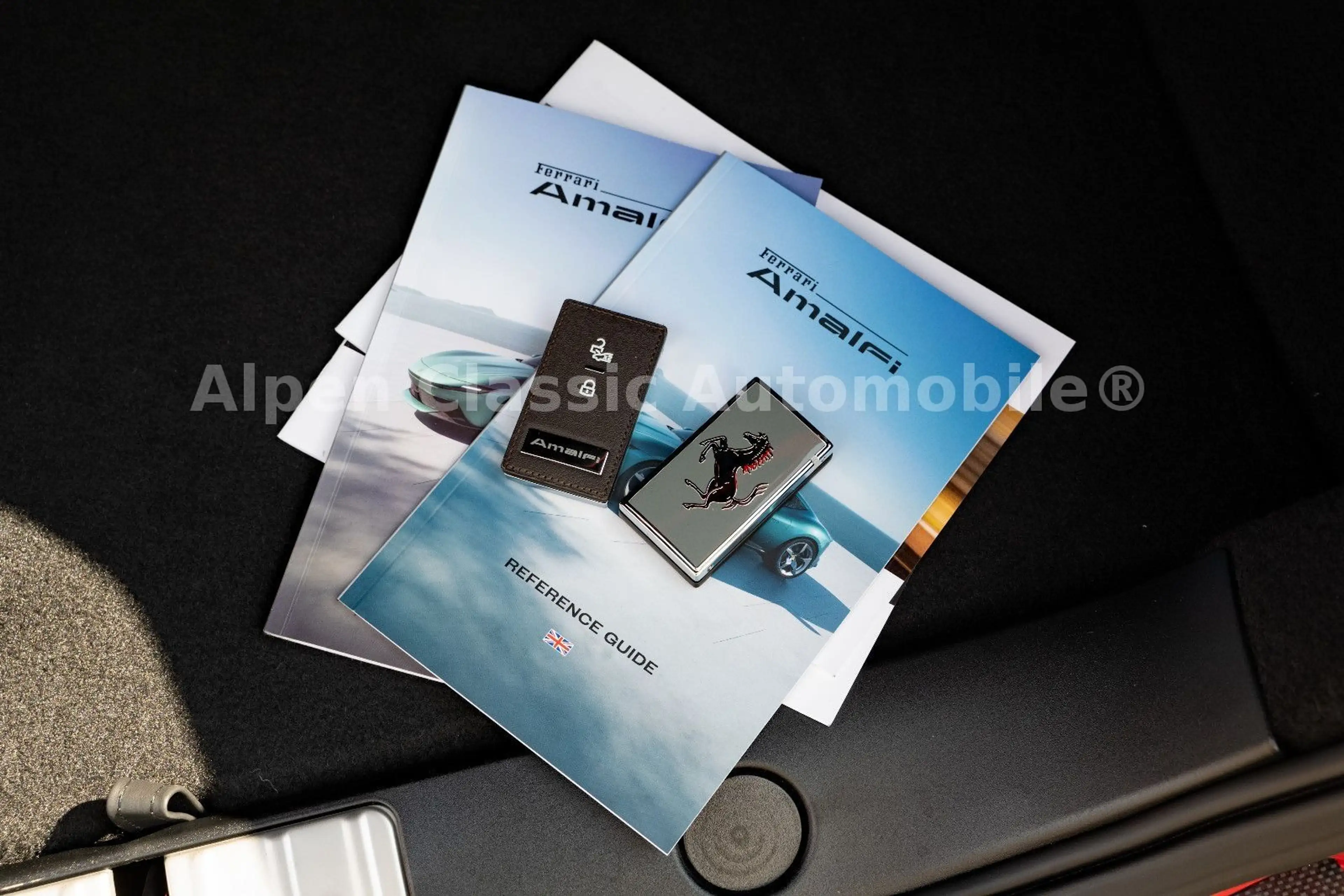 Ferrari Amalfi Carbon, Passenger Display, 360 Grad — photo 5