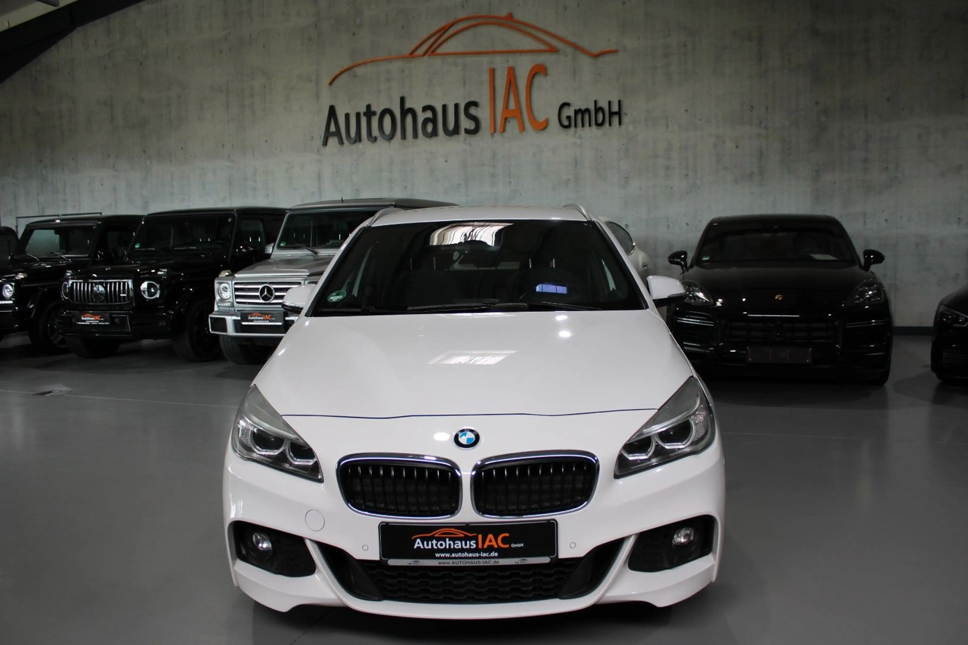BMW 225 /M-Paket/NAVI/ALCANTARA/LED/Xdrive — photo 2