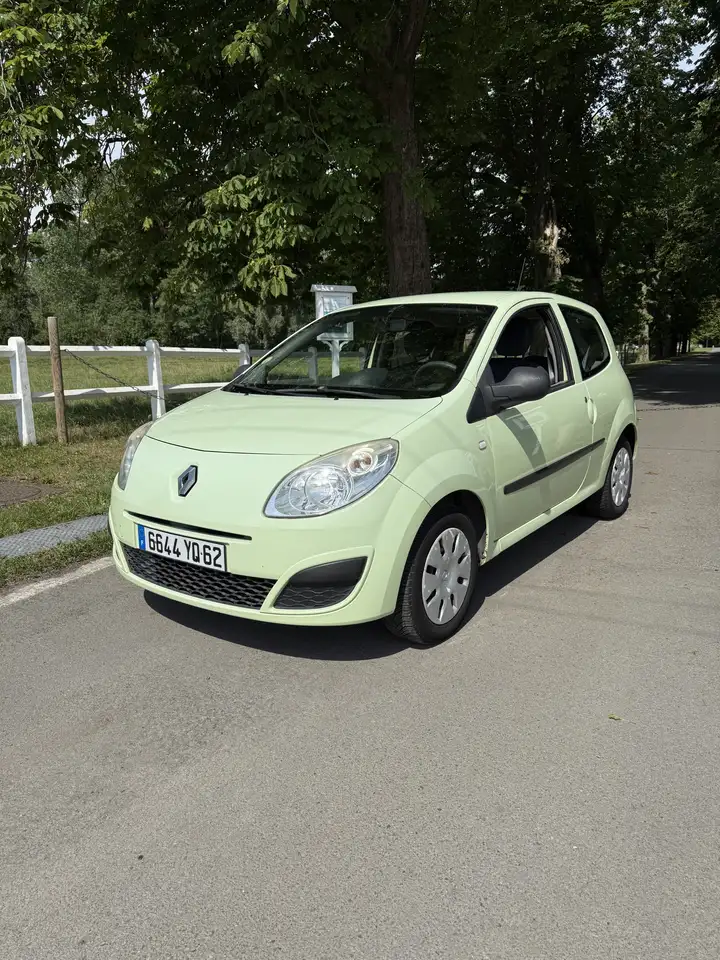 Renault Twingo II 1.2 16v 75 eco2 Dynamique