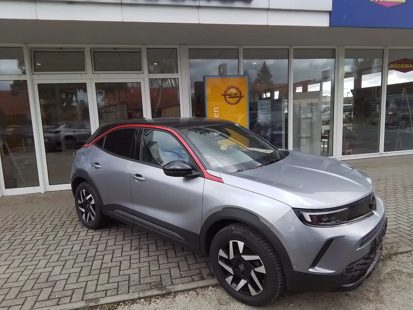 Opel Mokka GS Line Grau - 2