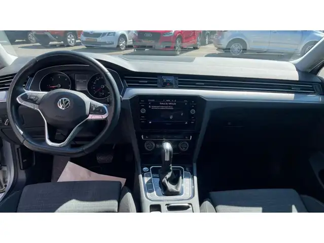 Volkswagen Unknown Model view 7