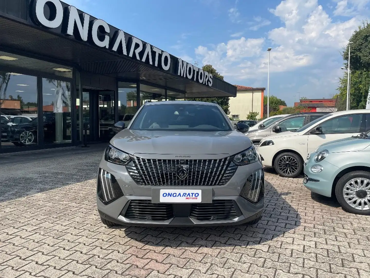 Peugeot 2008 PureTech 100 S&S Allure #Vision Pack #Winter.Pack Grigio - 2