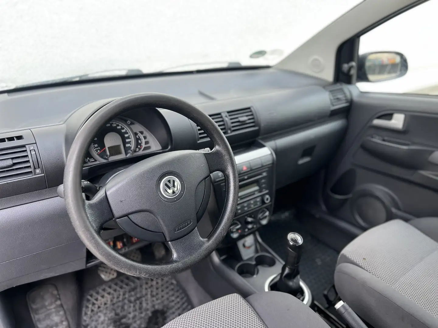 Volkswagen Fox 1.2 Elekt fenster/ Seitenspiegel | TÜV - 1