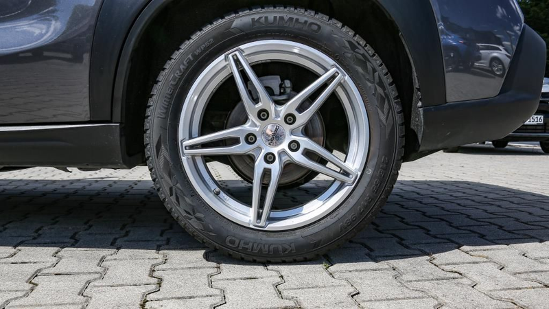 Suzuki S-Cross 1.4 Comfort AHK+SHZ+LED+2WD — photo 5