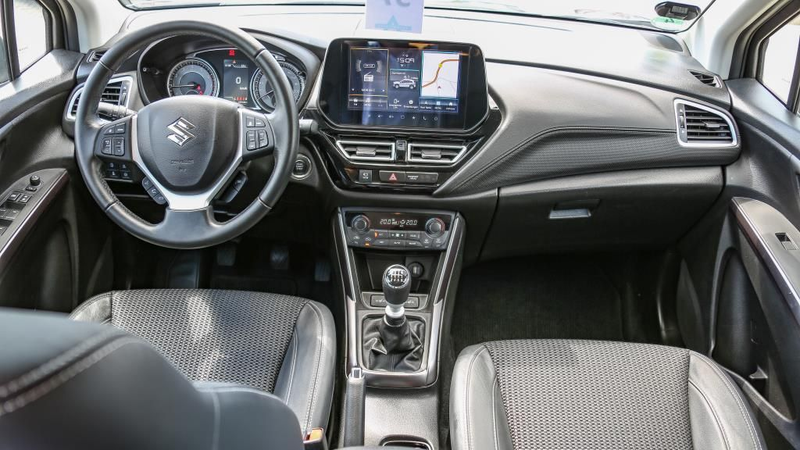 Suzuki S-Cross 1.4 Comfort AHK+SHZ+LED+2WD — photo 9