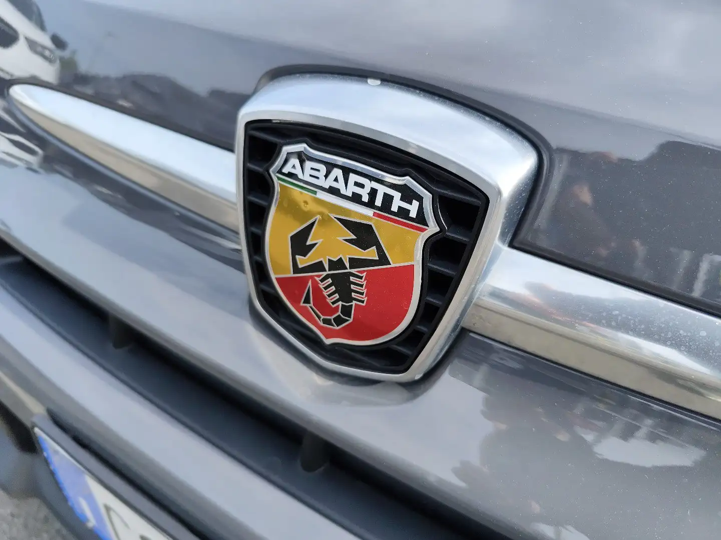 Abarth 695 1.4 Turbo T-Jet 180 CV 70° Grigio - 2