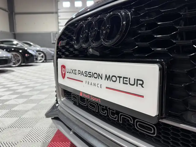 Audi RS6 view 15