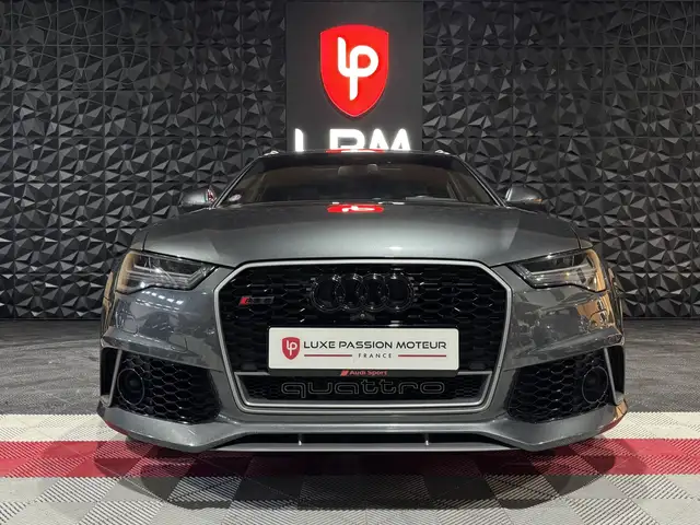 Audi RS6 view 2