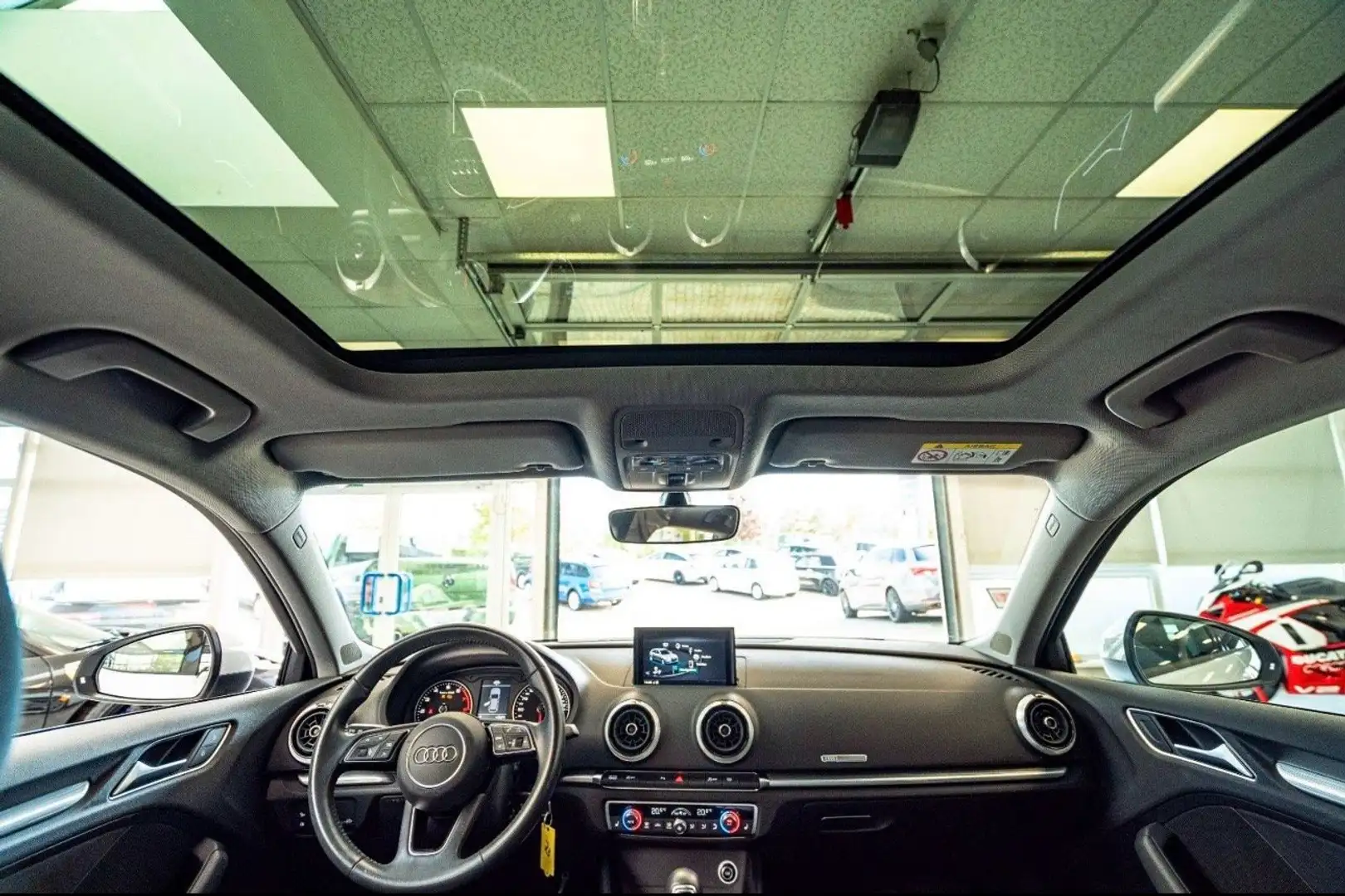 Audi A3 A3 Sportback 1.5 TFSI COD EVO S tronic 110kW Blanco - 1