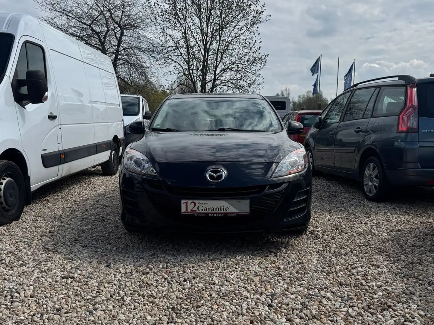 Mazda 3 Lim. Center-Line*Garantie* Schwarz - 2