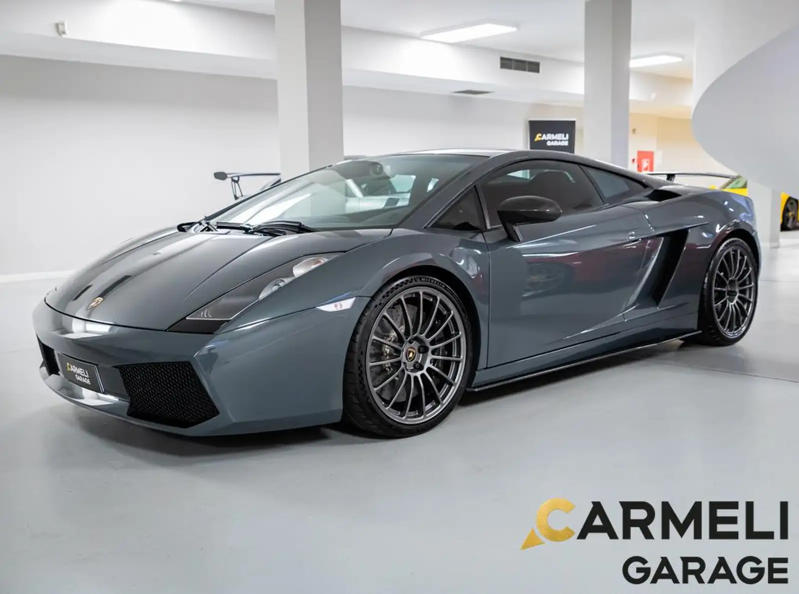 Lamborghini V10 Superleggera -TAGLIANDI UFFICIALI-ITALIANA-CAR