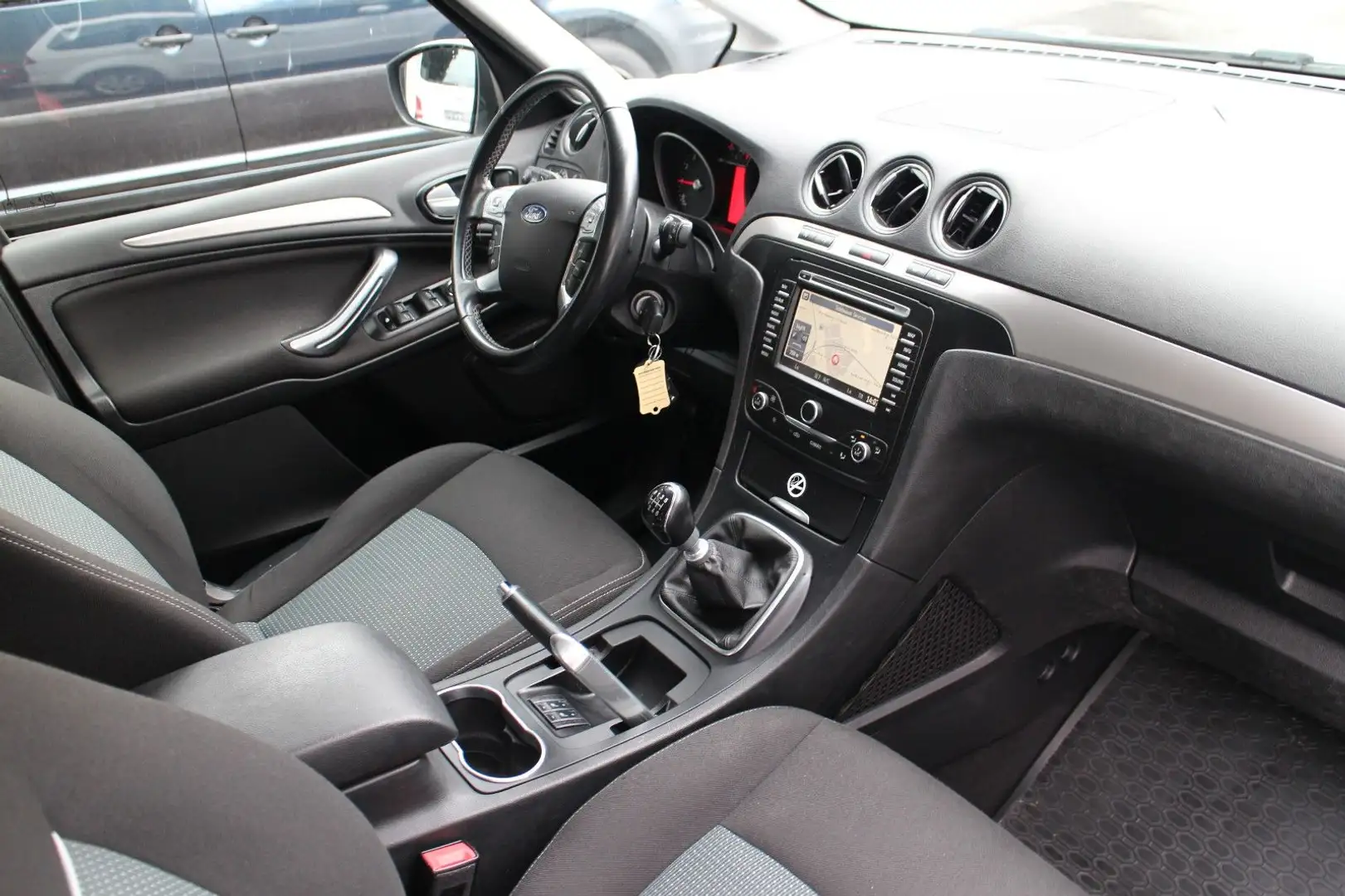 Ford Galaxy 1,6 EcoBoost/7Sitz /Navi/SHZ/PDC/Alu SoWi Wit - 2