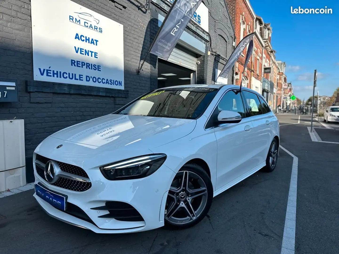 Mercedes-Benz B 180 Mercedes 180d AMG Line Blanc - 2