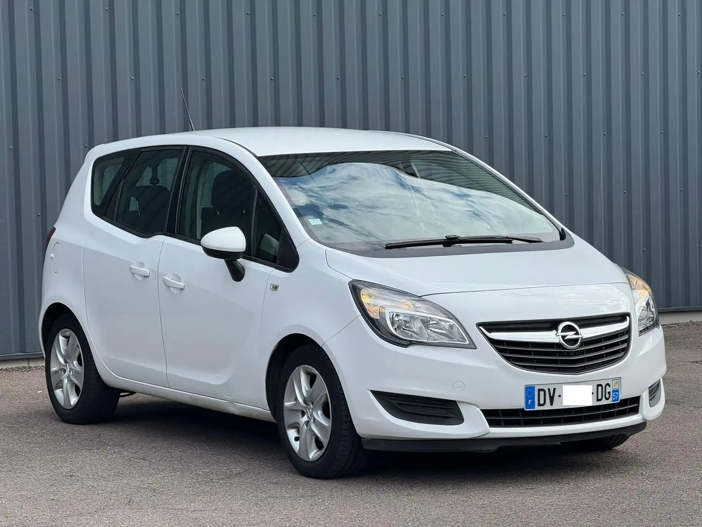 Opel Meriva Meriva 1.4 Turbo 120 ch Twinport Edition Белый - 1
