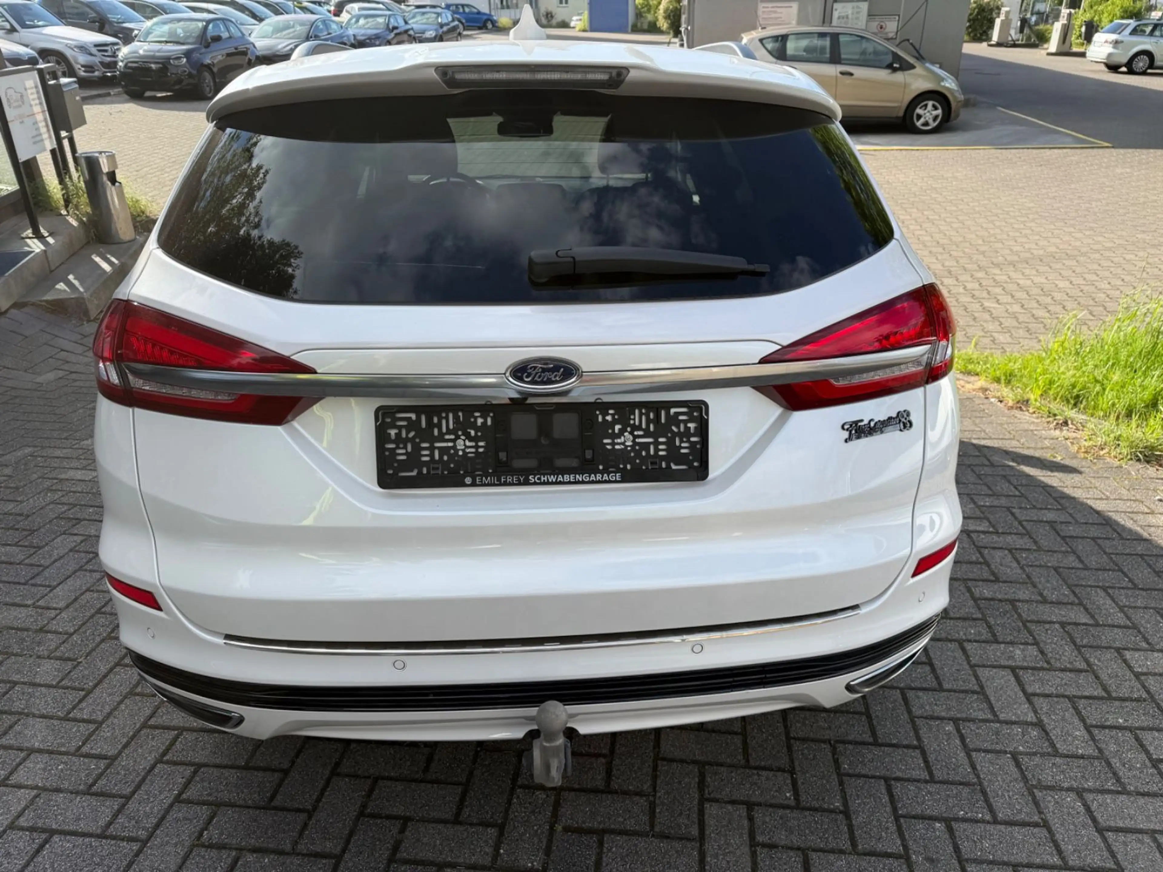 Ford Mondeo Turnier Hybrid ST-Line Panorama AHK — photo 10