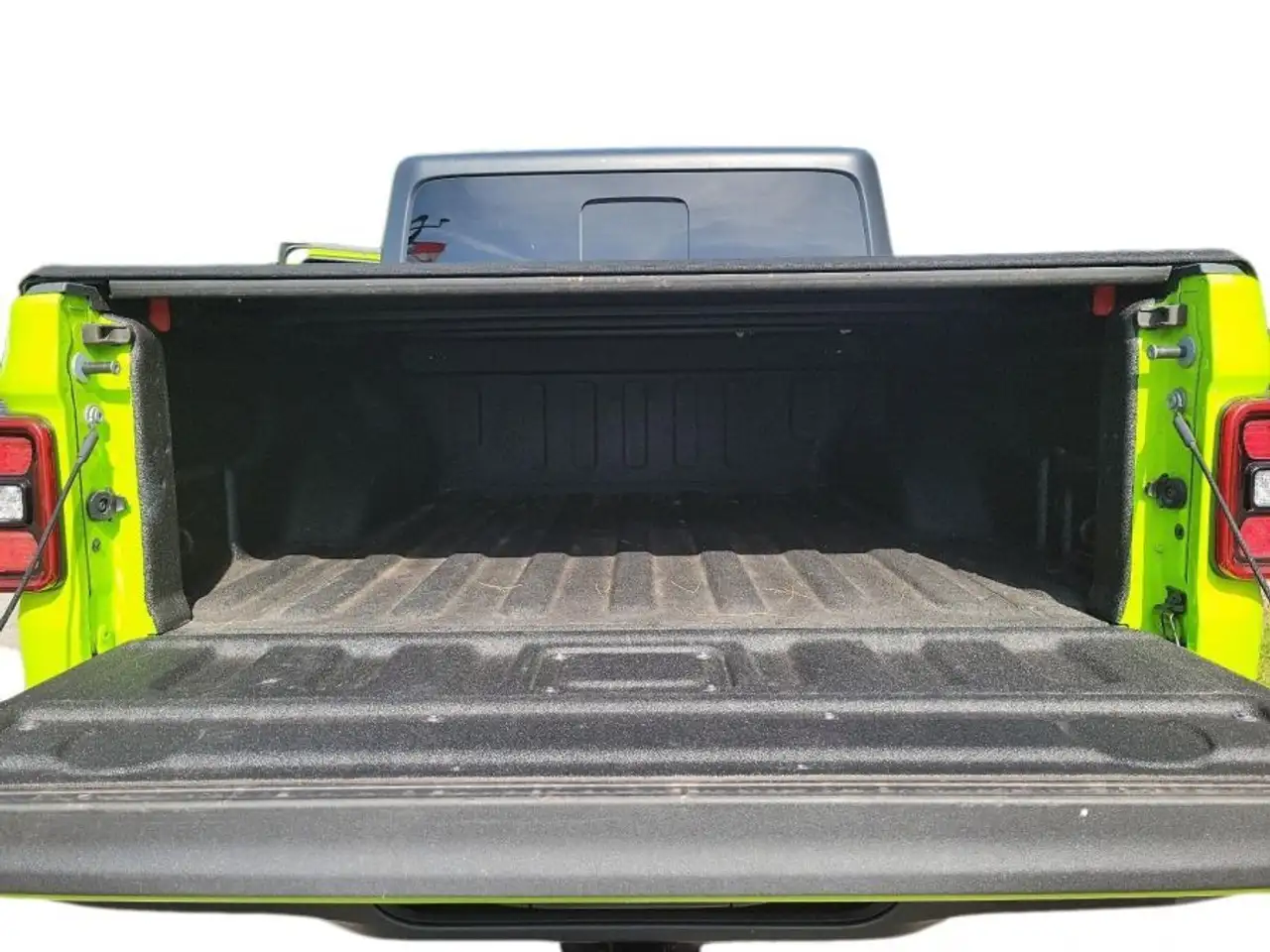 Jeep Gladiator photo Jeep Gladiator