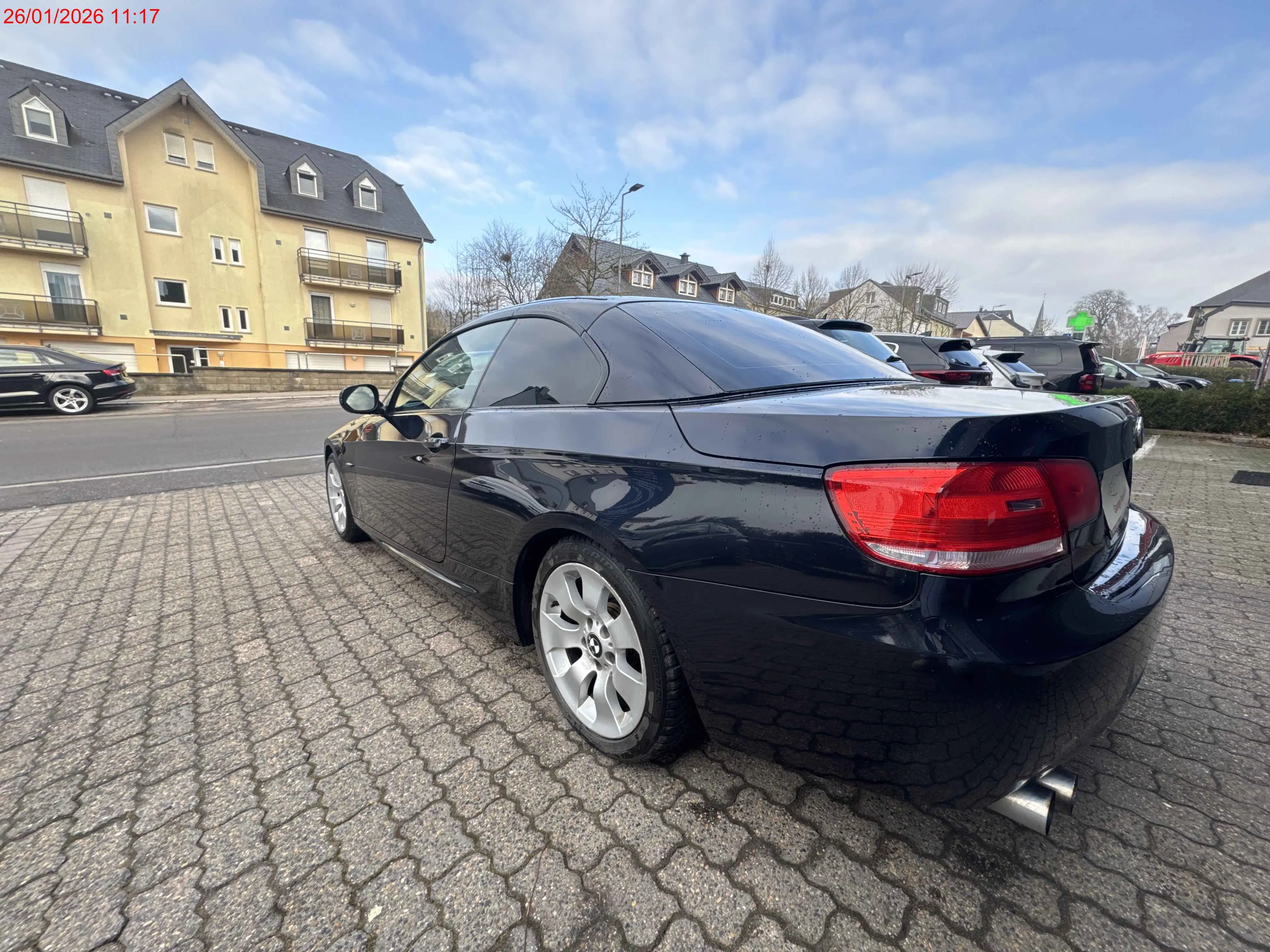 BMW 325 CABRIO — photo 10