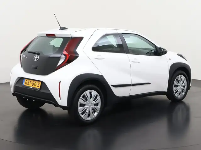 Toyota Aygo X view 4