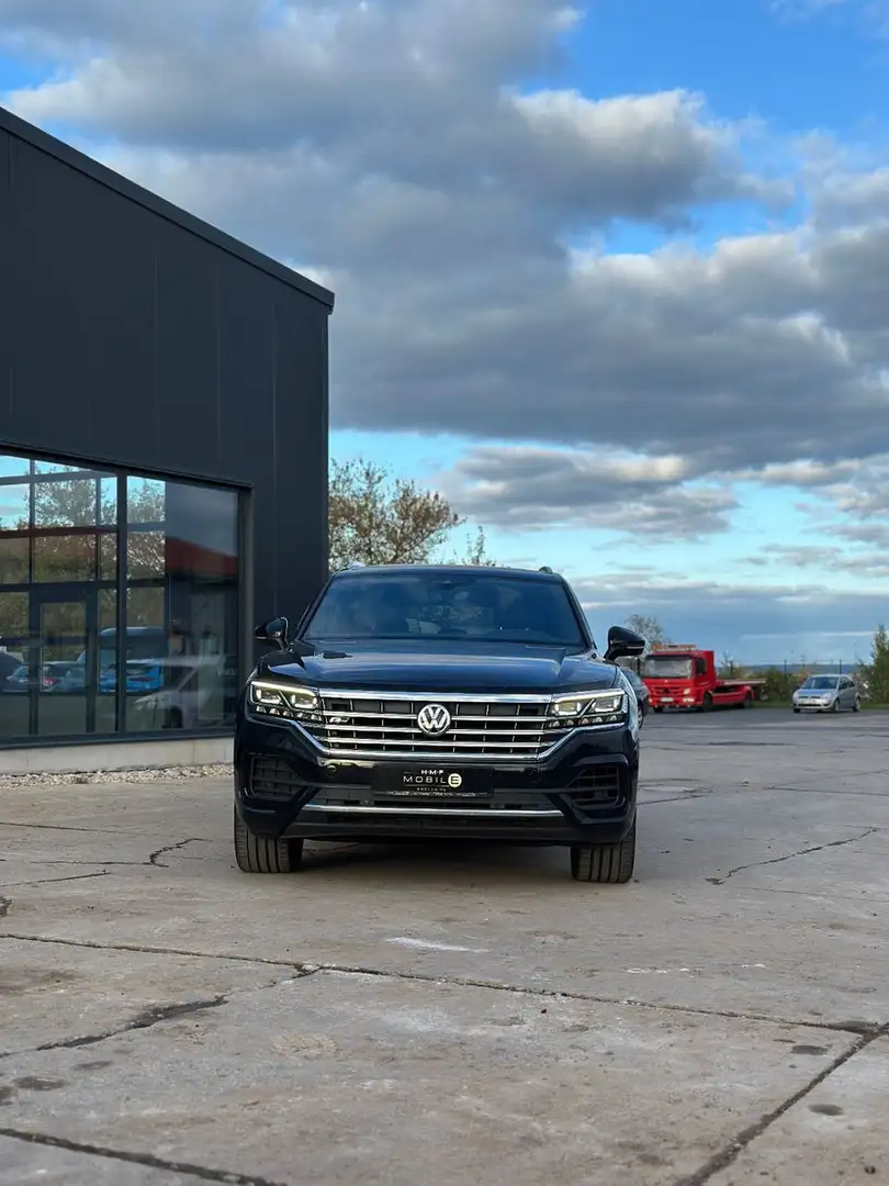 Volkswagen Touareg R-Line DYNAUDIO Matrix Standheizung Noir - 2